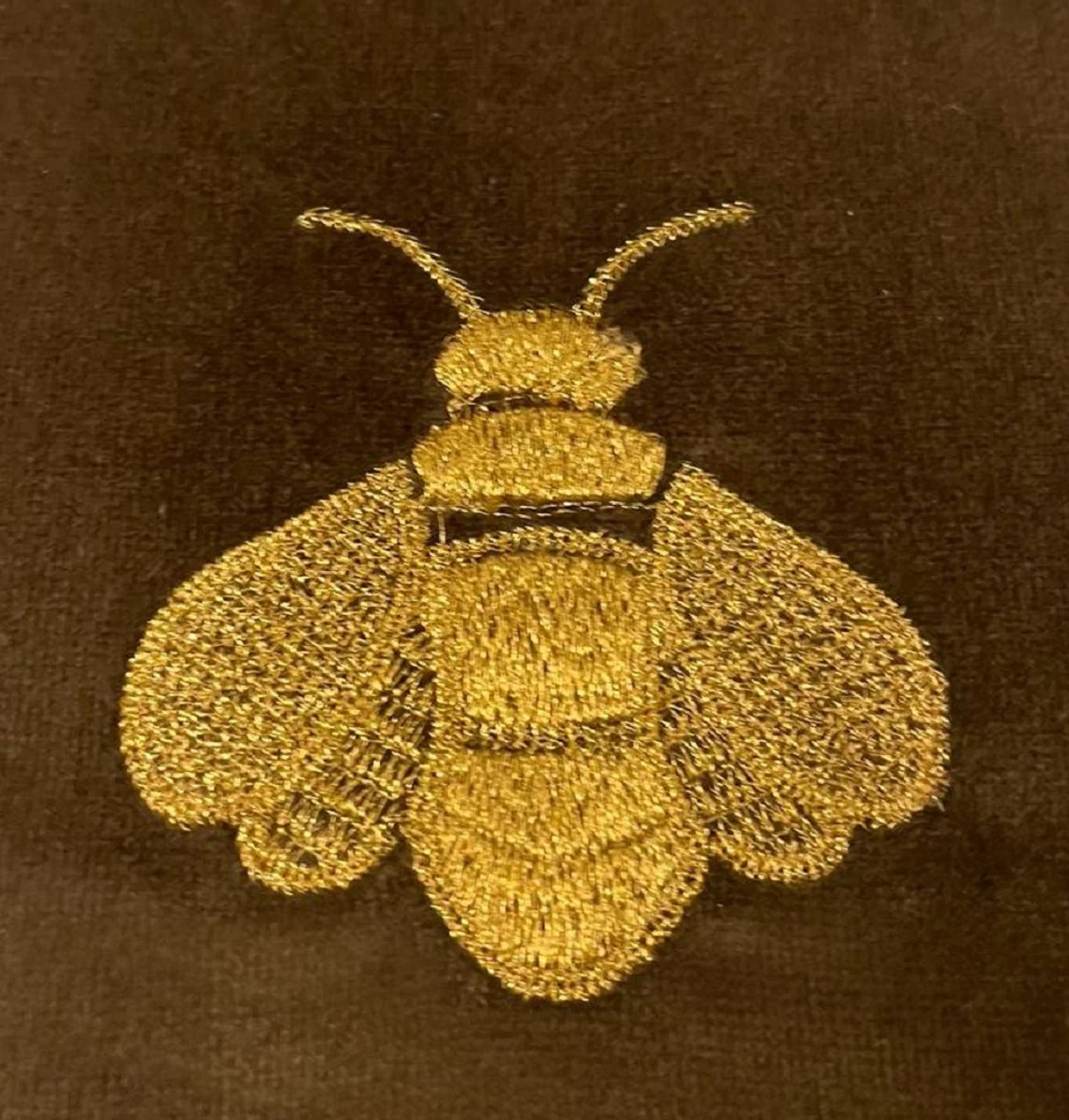 Luxus Deko Kissen mit Troddeln Biene Oliv / Gold 45 x 45 cm