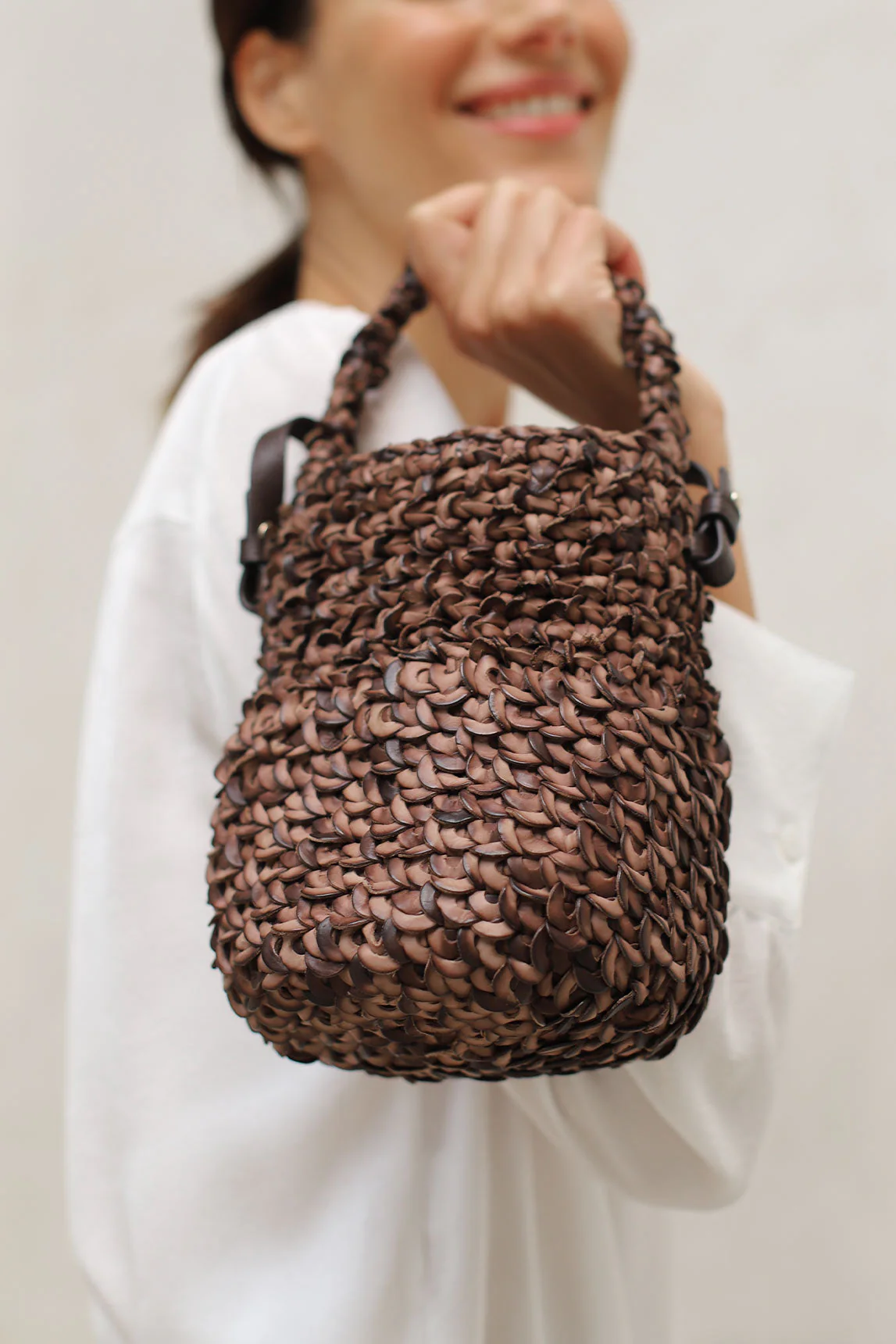 Rivera-Spanien Braune Cotta-Tasche