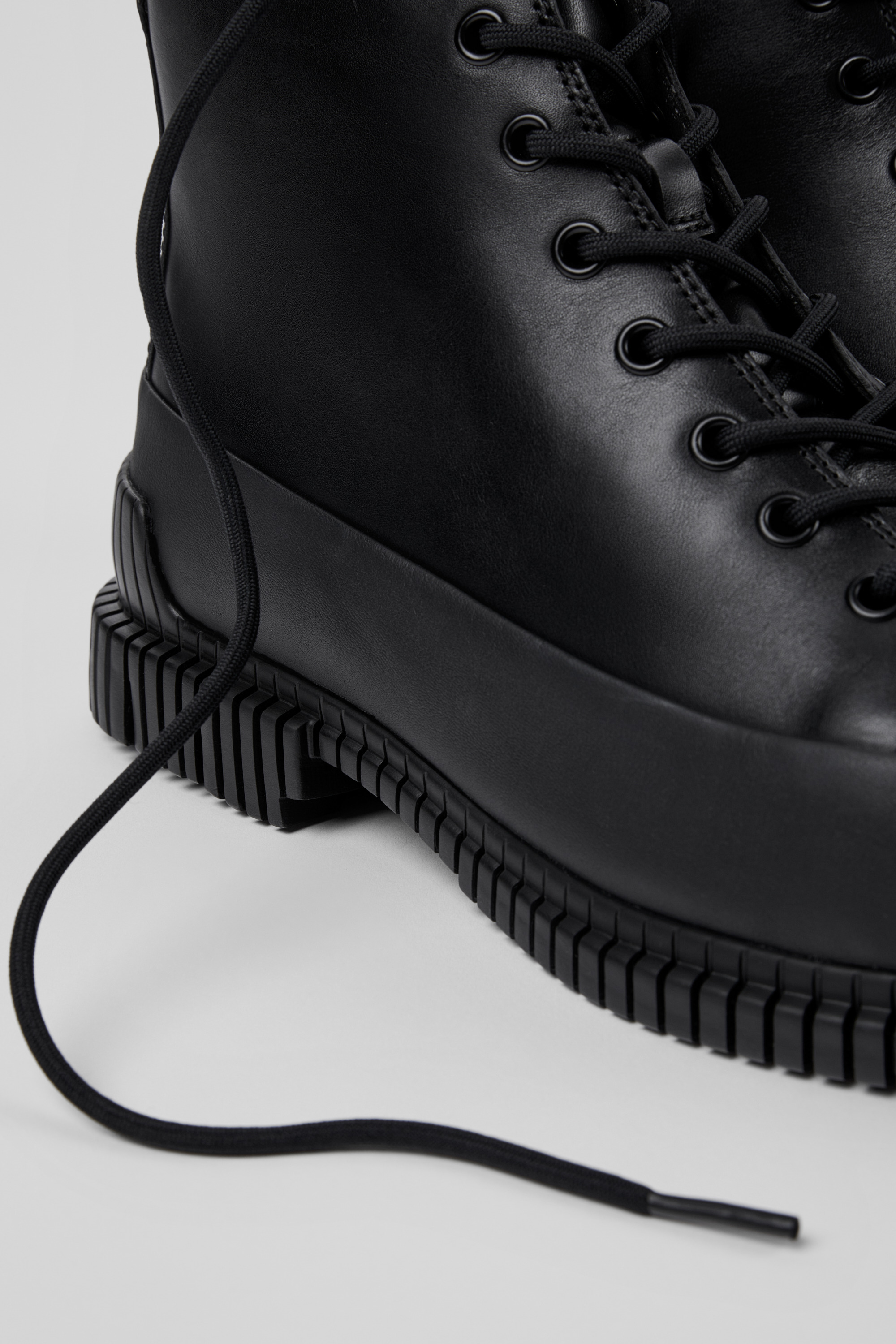 Pix - Smart schwarzer Spitzen-Boot für Herren