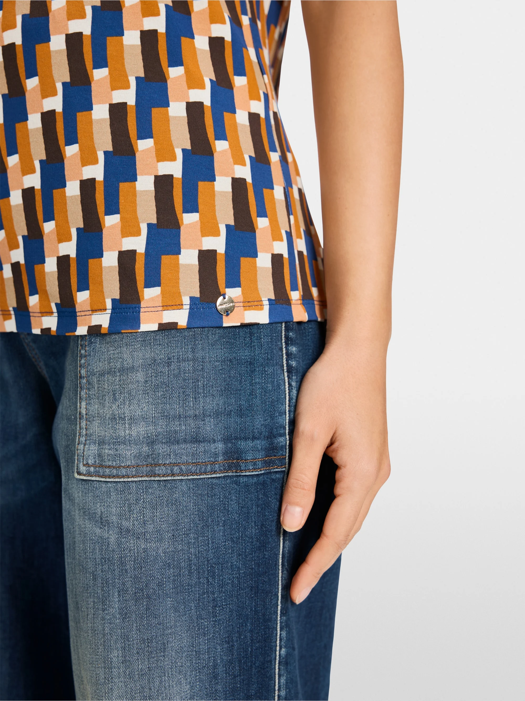 Marc-Cain Artsy T-Shirt im taillierten Schnitt