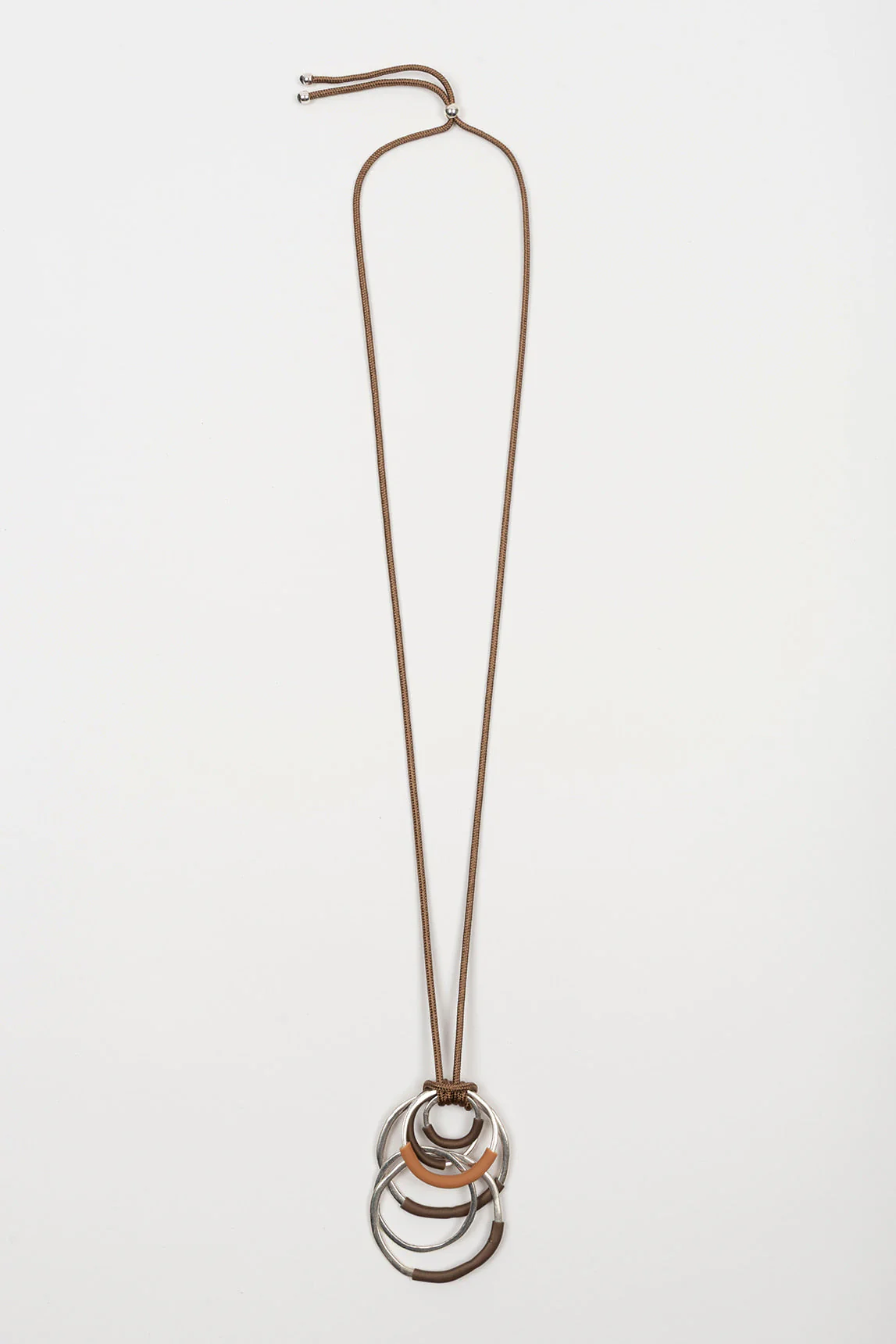 Rivera-Spanien-Kragen Orbita plata