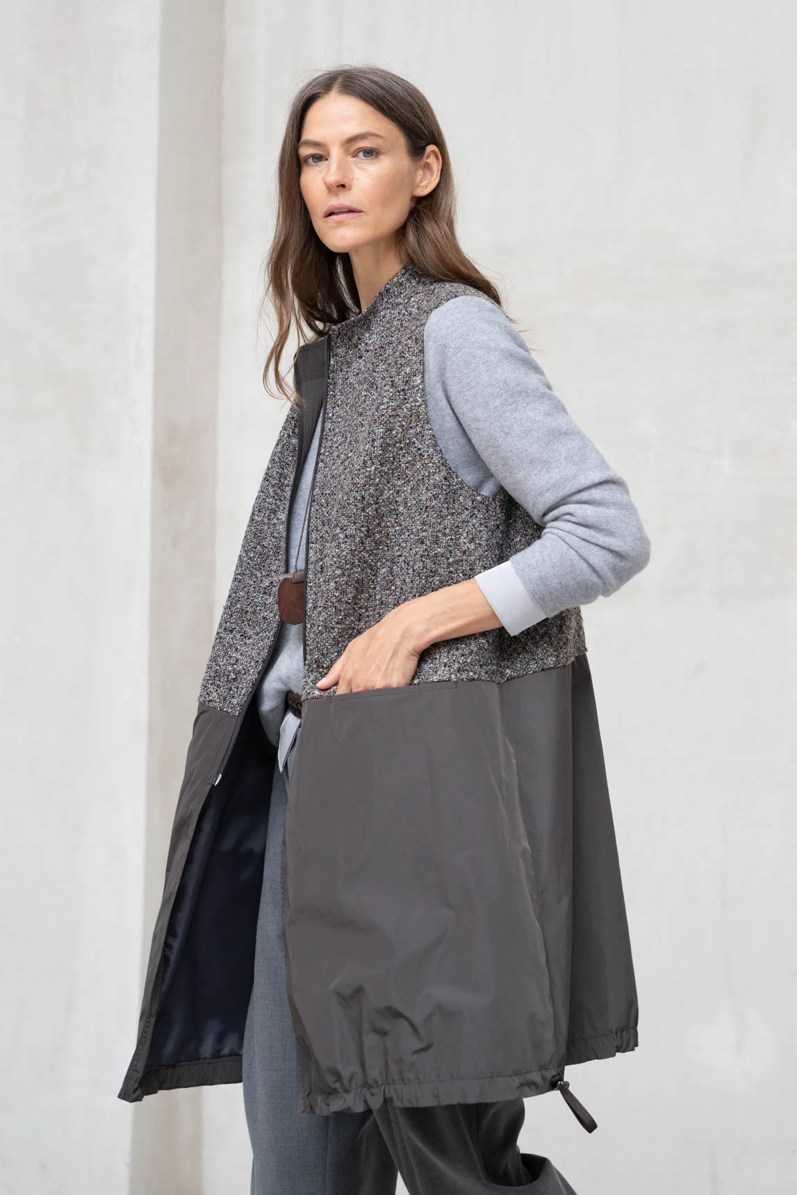 Rivera-Spanien Graue kombinierte Mantova-Weste