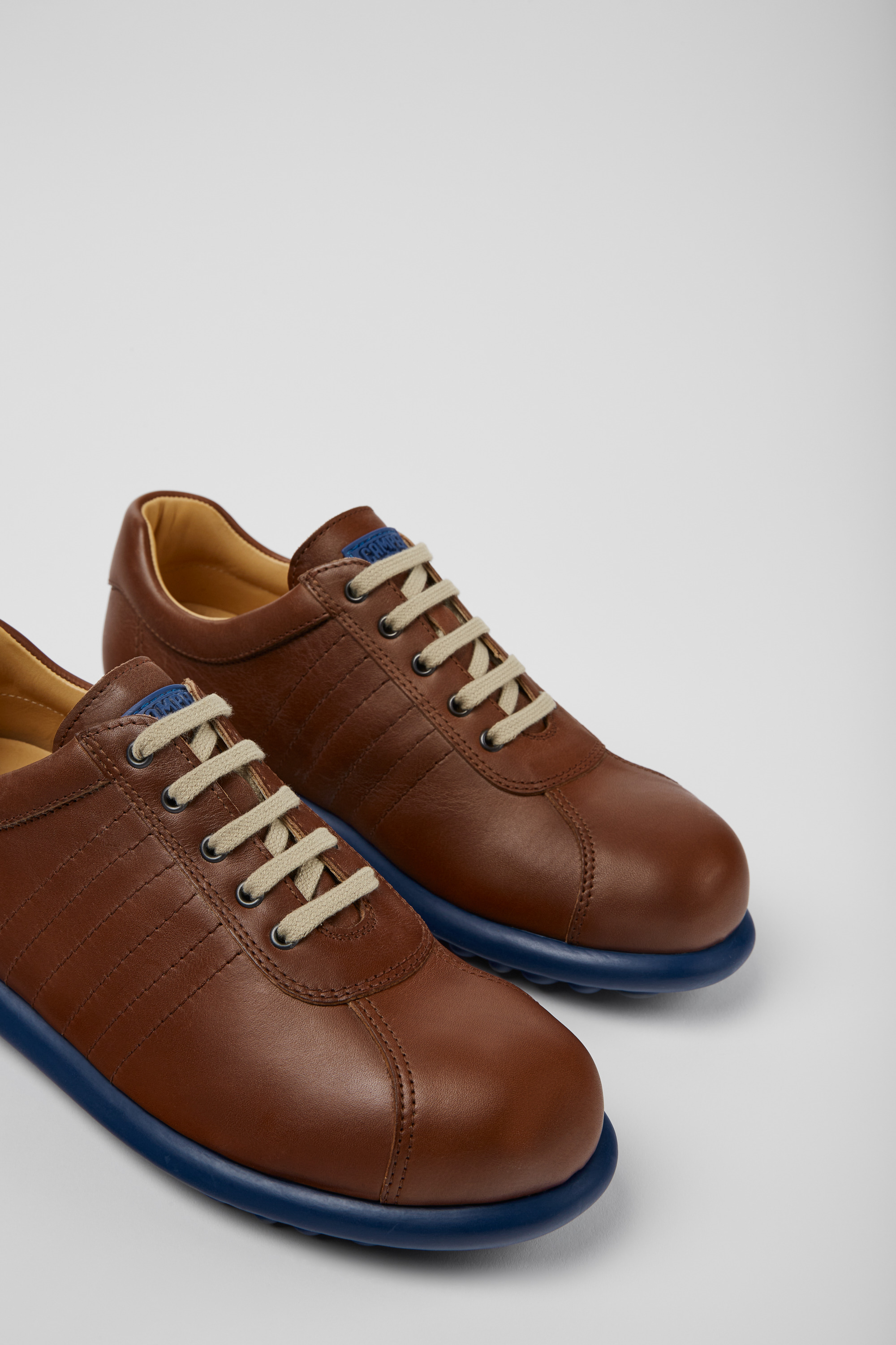 Pelotas - Braune Lederschuhe für Frauen