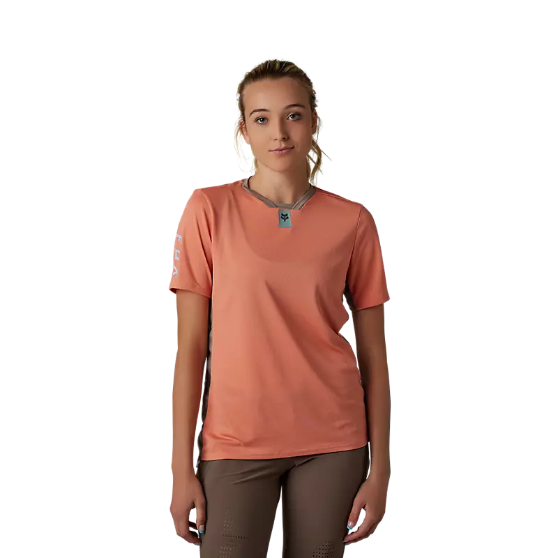 Womens Defend Jersey