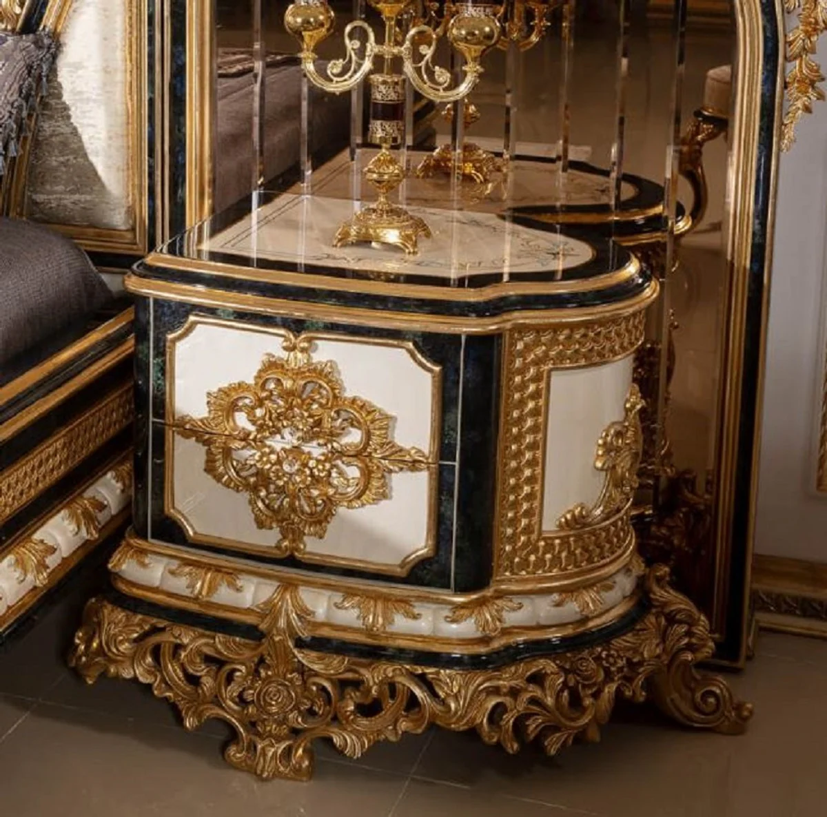 Luxury Baroque Nightstand Set White / Blue / Gold - Magnificent Solid Wood Bedside Tables - Baroque Bedroom Furniture - Noble & Magnificent