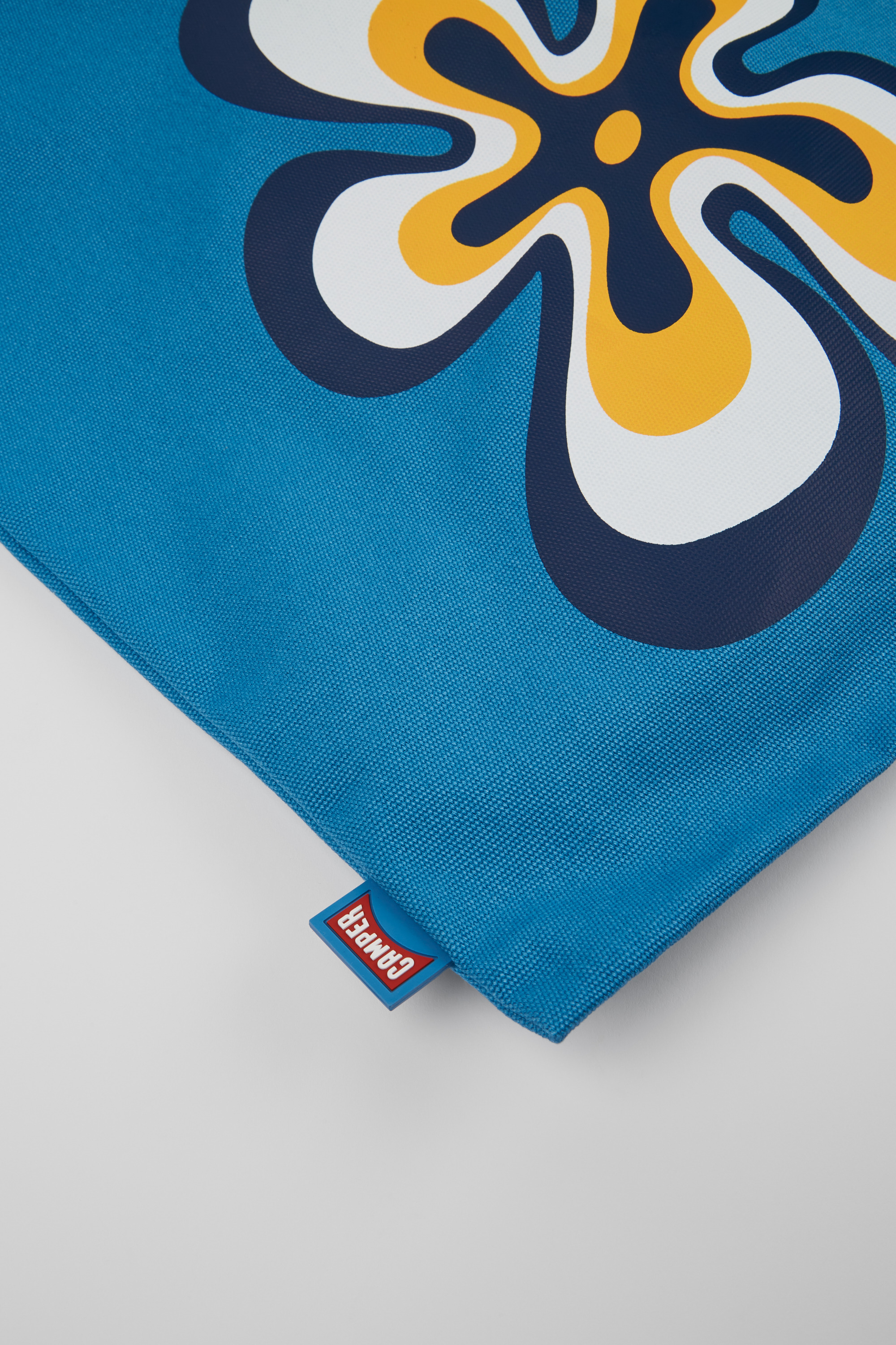 ConMigo - Blaue recycelte Baumwoll-Totetasche