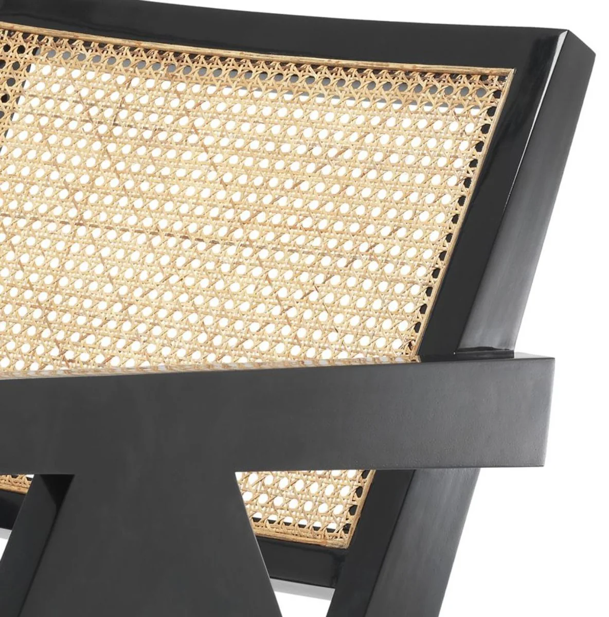 Designer chair with armrests in black / natural color 58 x 82 x H. 70 cm - designer furniture