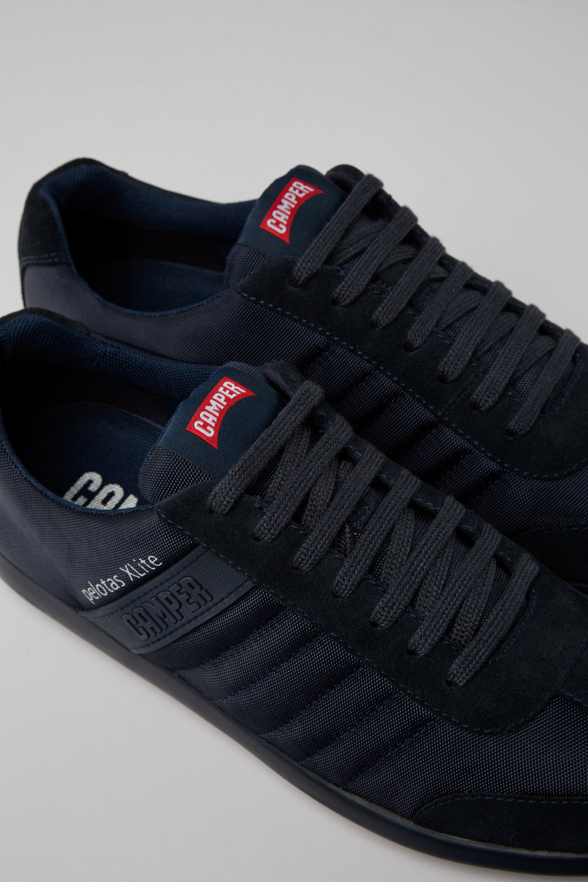 Pelotas XLite - Marineblaue Textil- und Nubuckschuhe für Herren