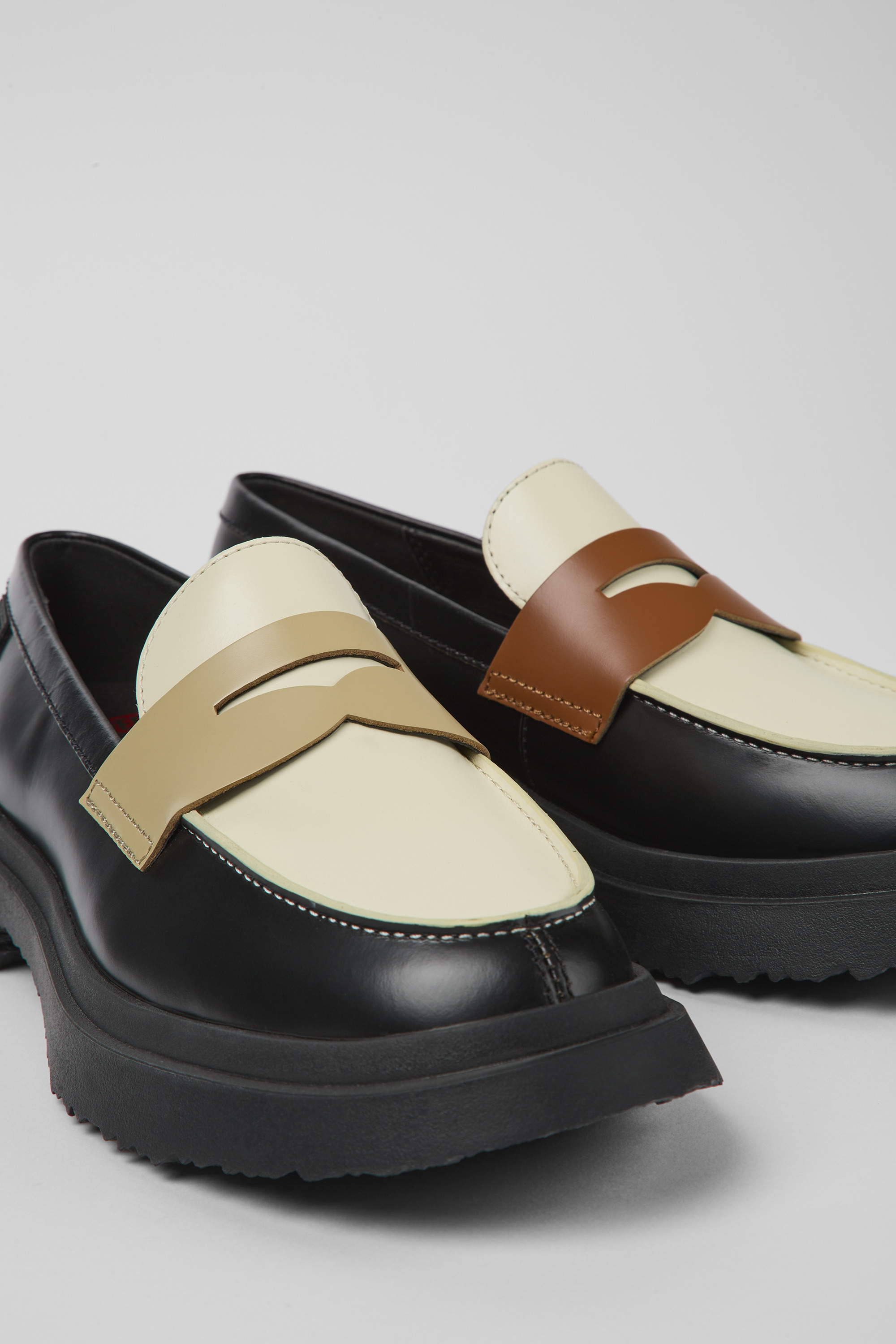Twins - Mehrfarbige Leder-Loafer für Frauen
