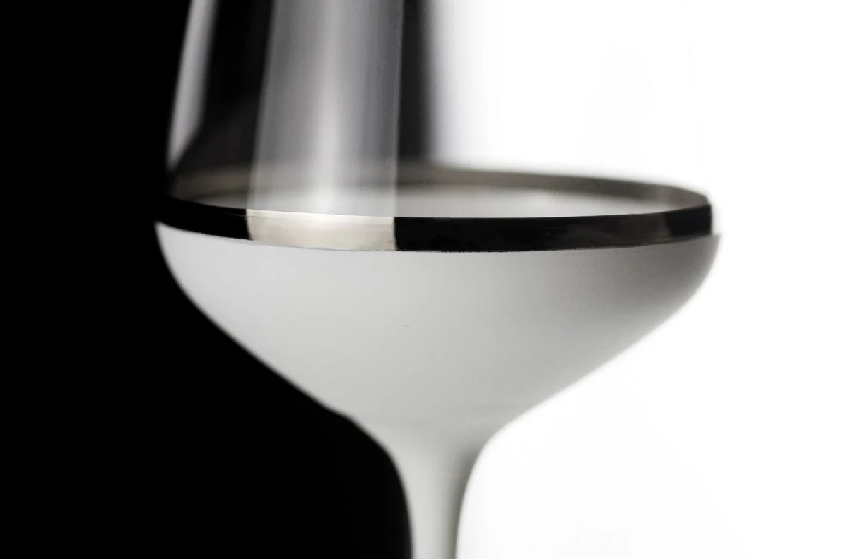 Luxury red wine glass set of 6 white / silver Ø 8.5 x H. 24 cm - Handmade and hand-painted wine glasses - Hotel & Restaurant Accessories - Luxury quality