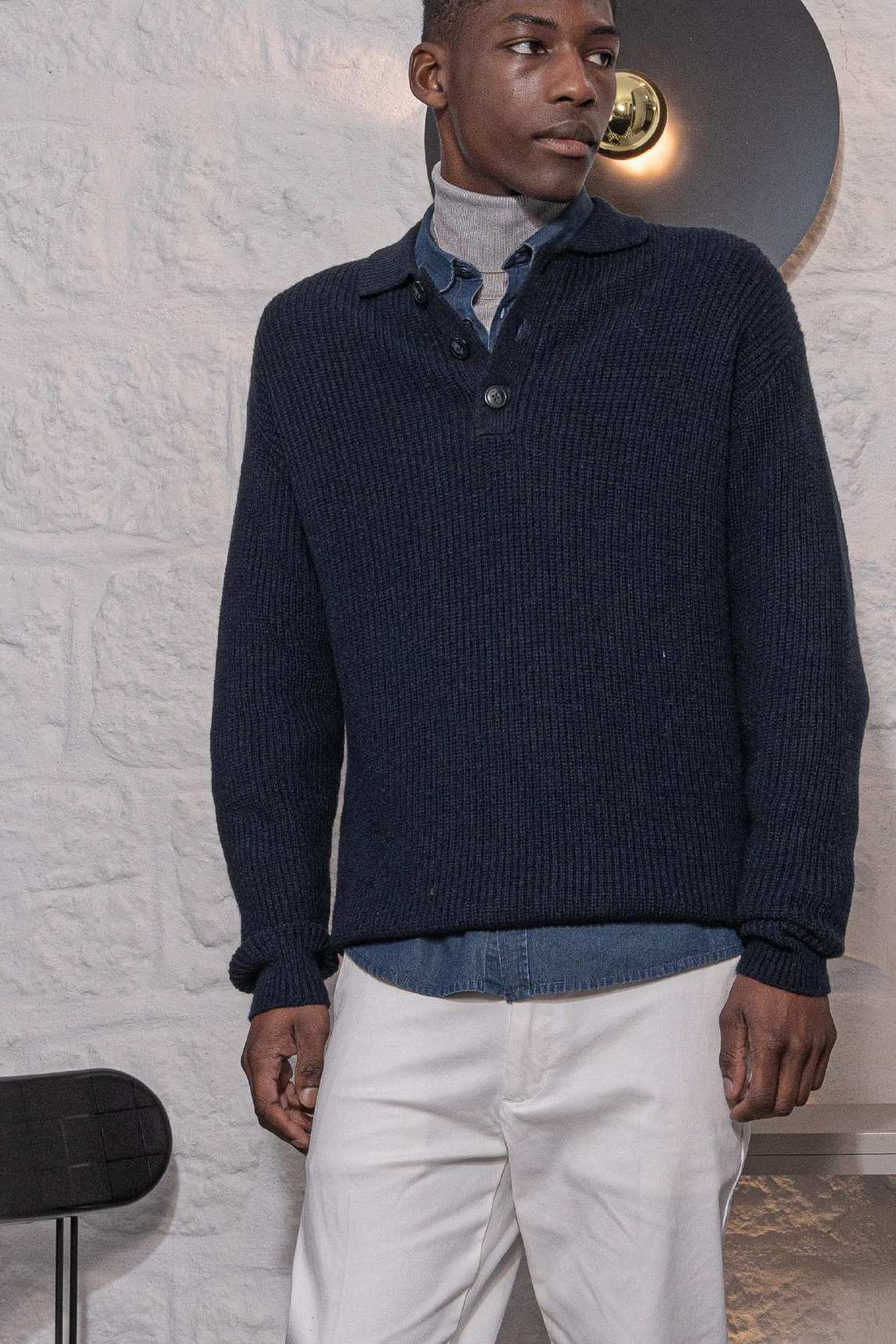 Rivera-Spain Marineblauer Rollkragenpullover