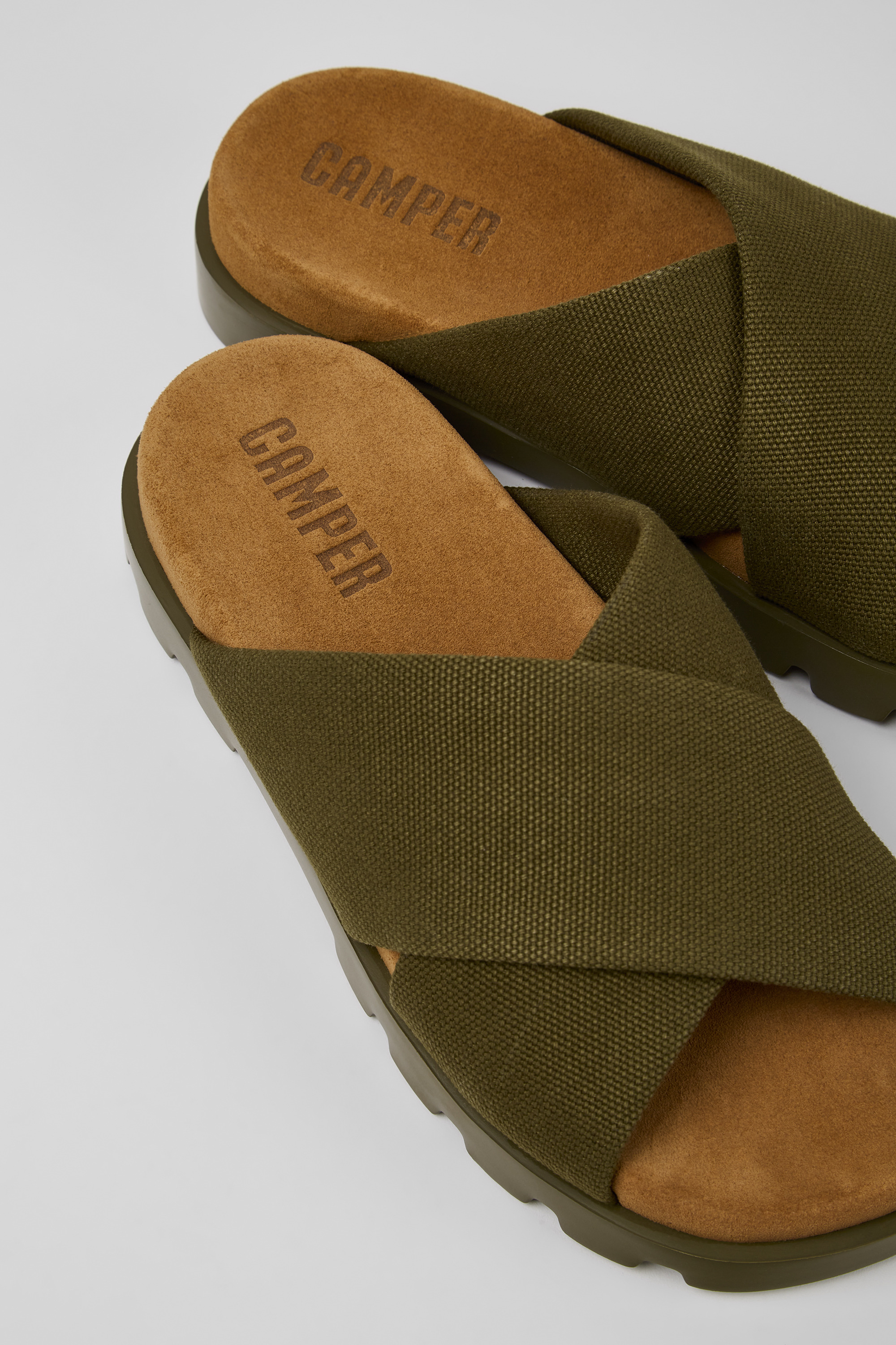 Brutus Sandal - Grün recycelte Baumwollsandalen für Frauen