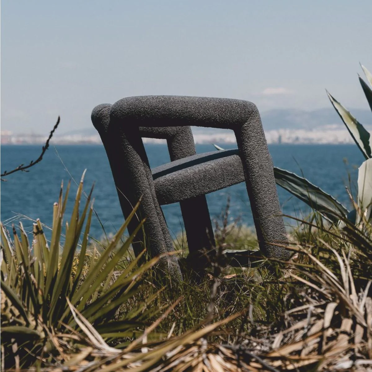 Luxury dining room chair with armrests dark gray 60 x 65 x H. 80 cm