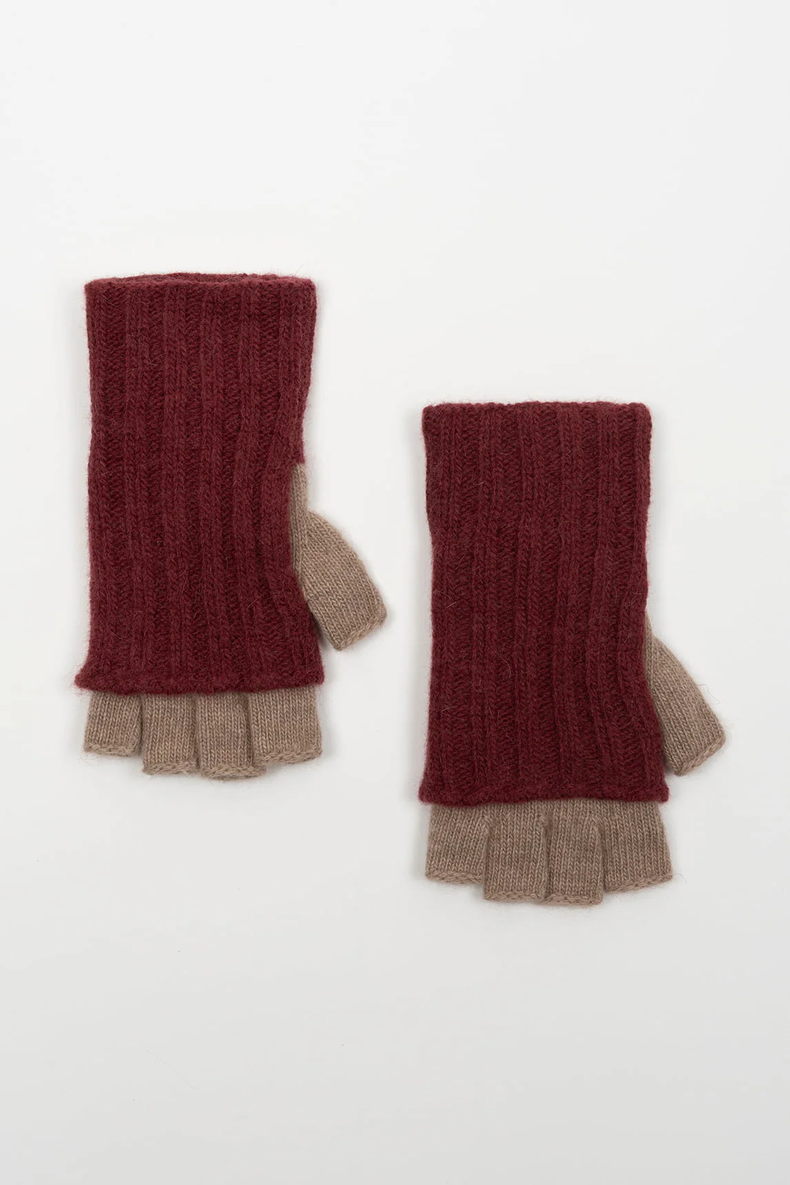 Rivera-Spain Lotte Fäustlinge in Burgunderrot und Taupe