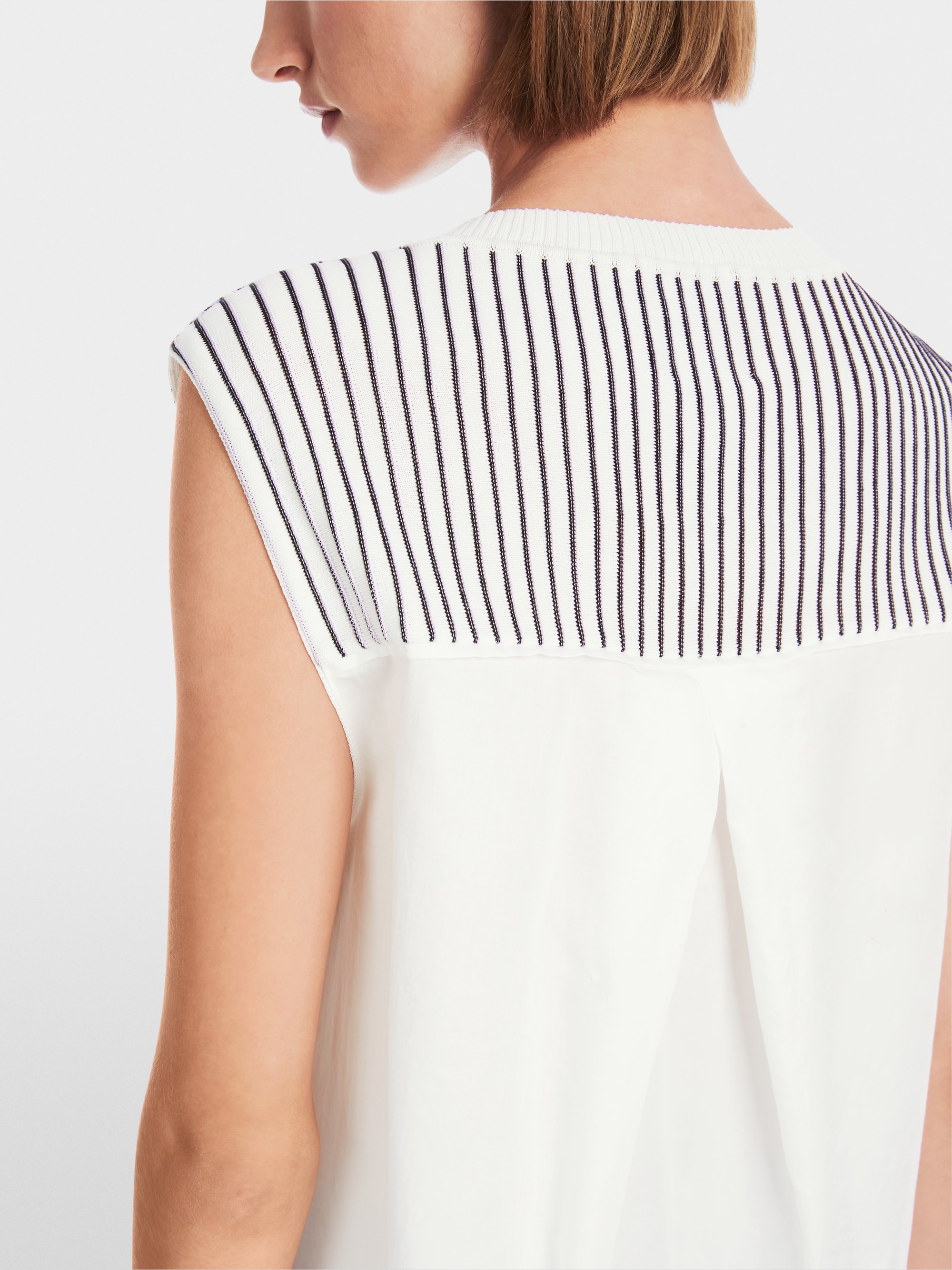 Gemustertes Top von Marc-Cain, gestrickt in Deutschland