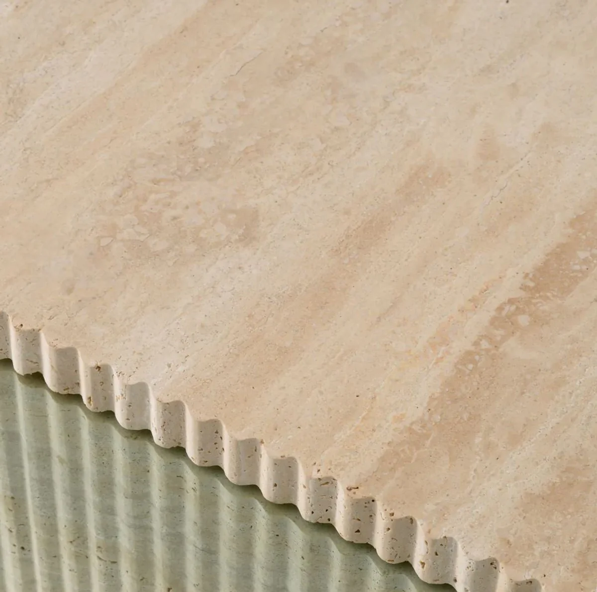 Luxury travertine coffee table beige 90 x 90 x H. 35 cm - Square natural stone living room table with glass top - Living room furniture - Luxury furniture - Luxury furnishings