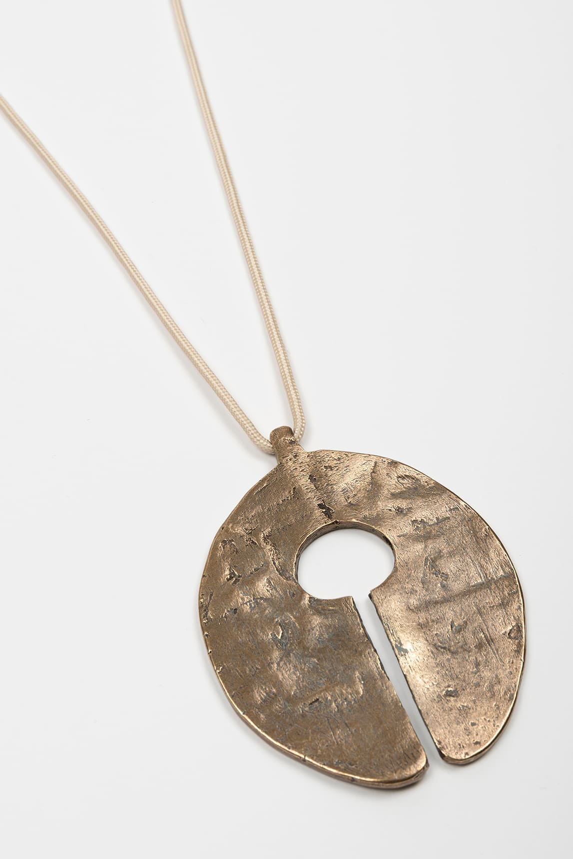 Rivera-Spanien-Halsband Amelie Dorado