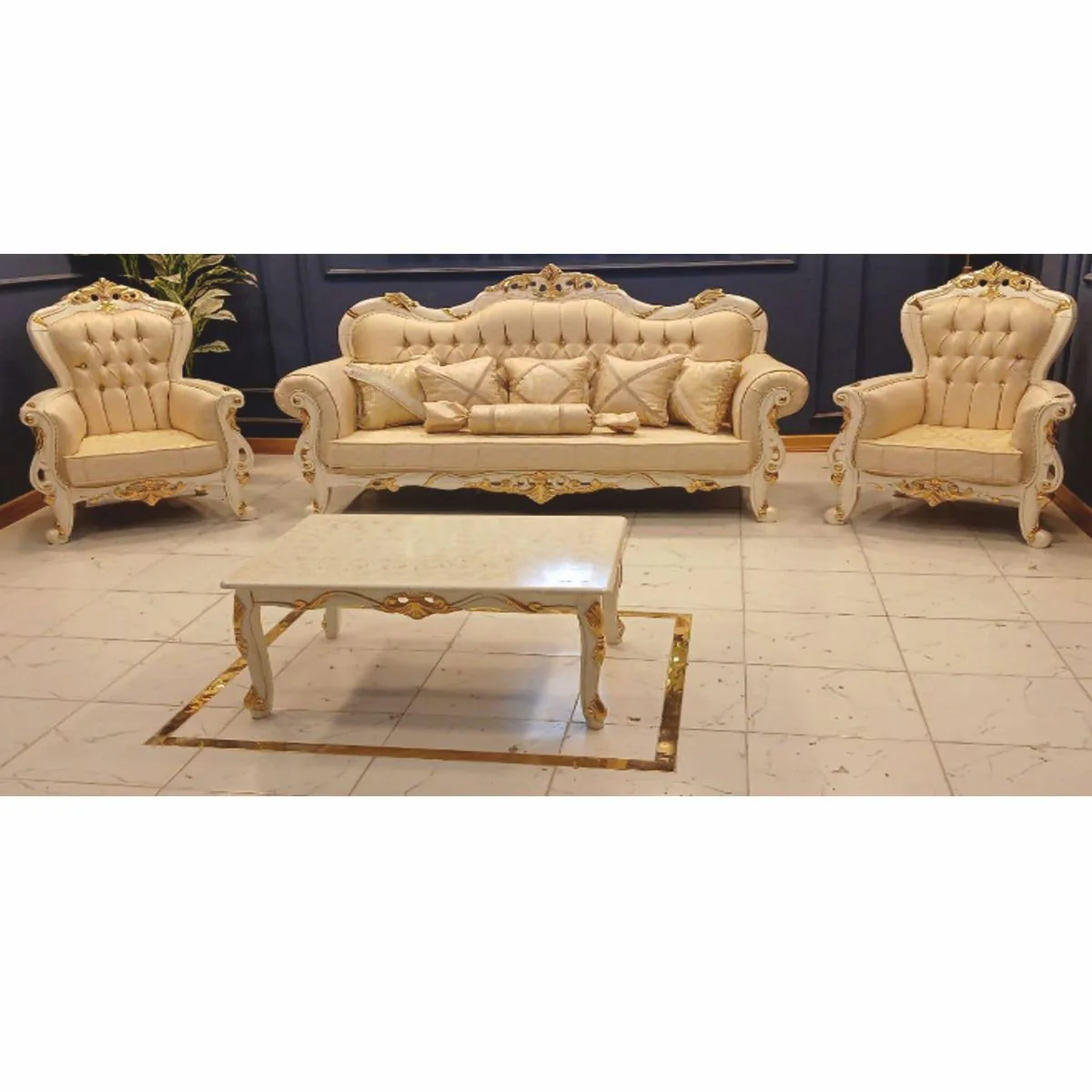 Barock Wohnzimmer Möbel Set Beige / Weiß / Gold - Barockstil Möbel