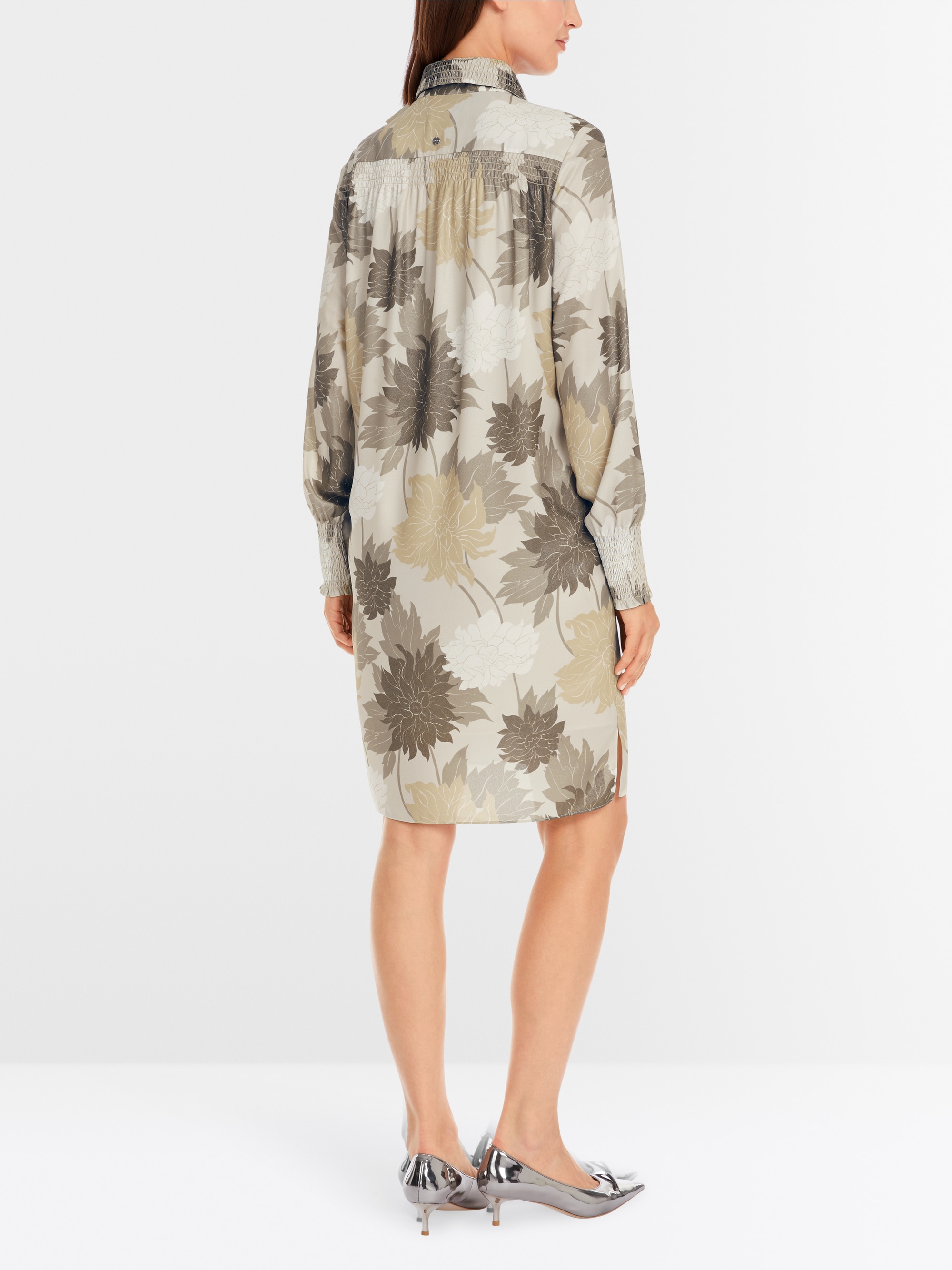 Marc-Cain Rethink Together Kleid mit gesmokten Details