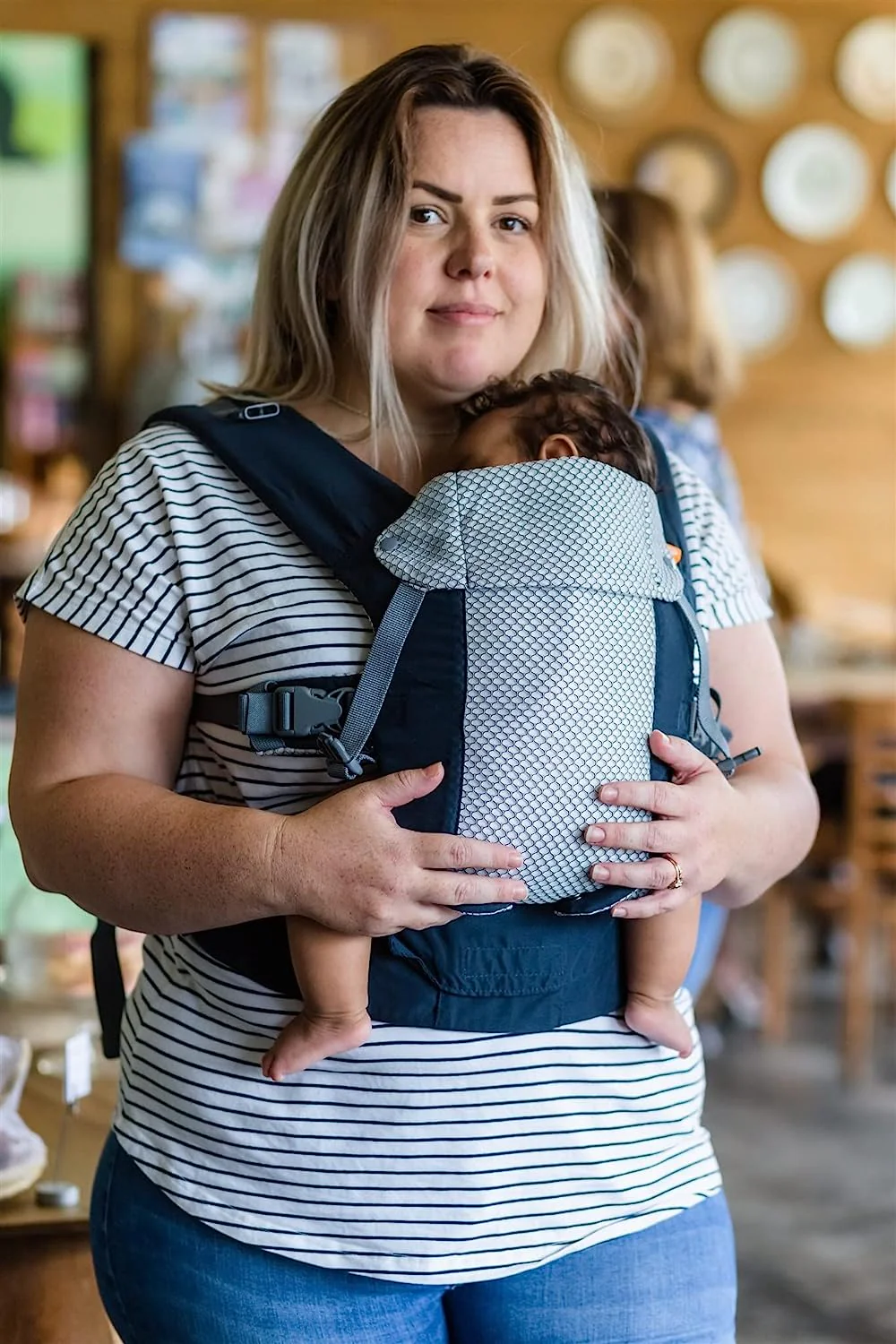 Babytrage für Neugeborene bis Kleinkinder – alle Positionen Babytrage, Babytrage-Rucksack und Baby-Vordertrage mit verstellbarem Sitz, ergonomische Babytrage, 3,3–15,6 kg (Marineblau)