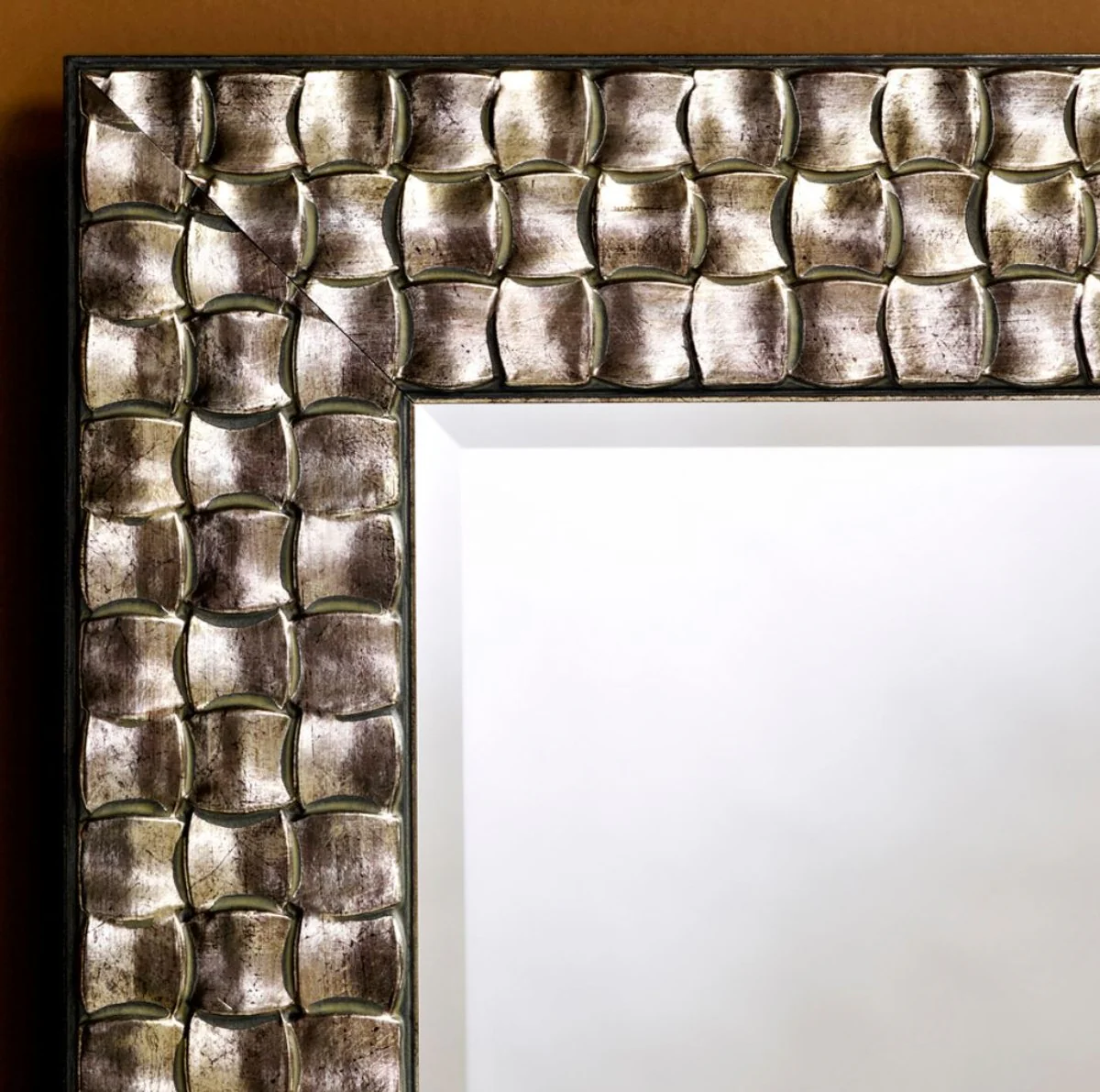 Looks very elegant and noble