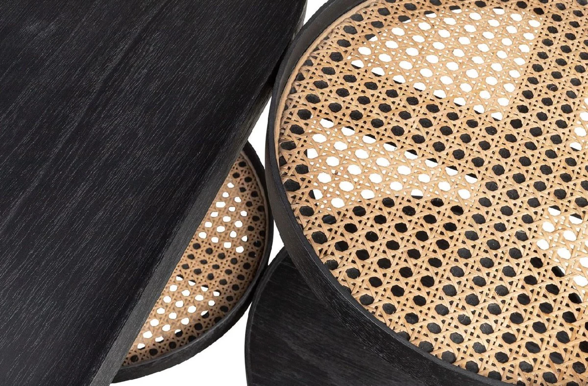 Luxury coffee table black / natural colors / brass 82.8 x 83.5 x H. 53 cm - Mindi wood & rattan living room table with steel frame - living room furniture - luxury furniture - luxury furnishings