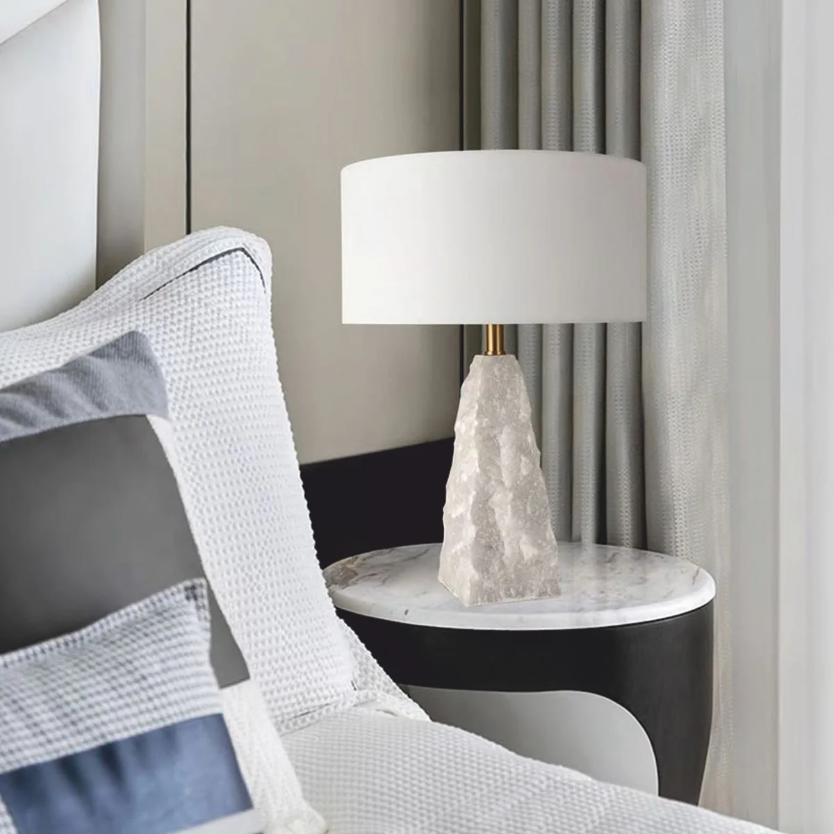 Luxury natural stone table lamp white / brass H. 56 cm - desk lamp