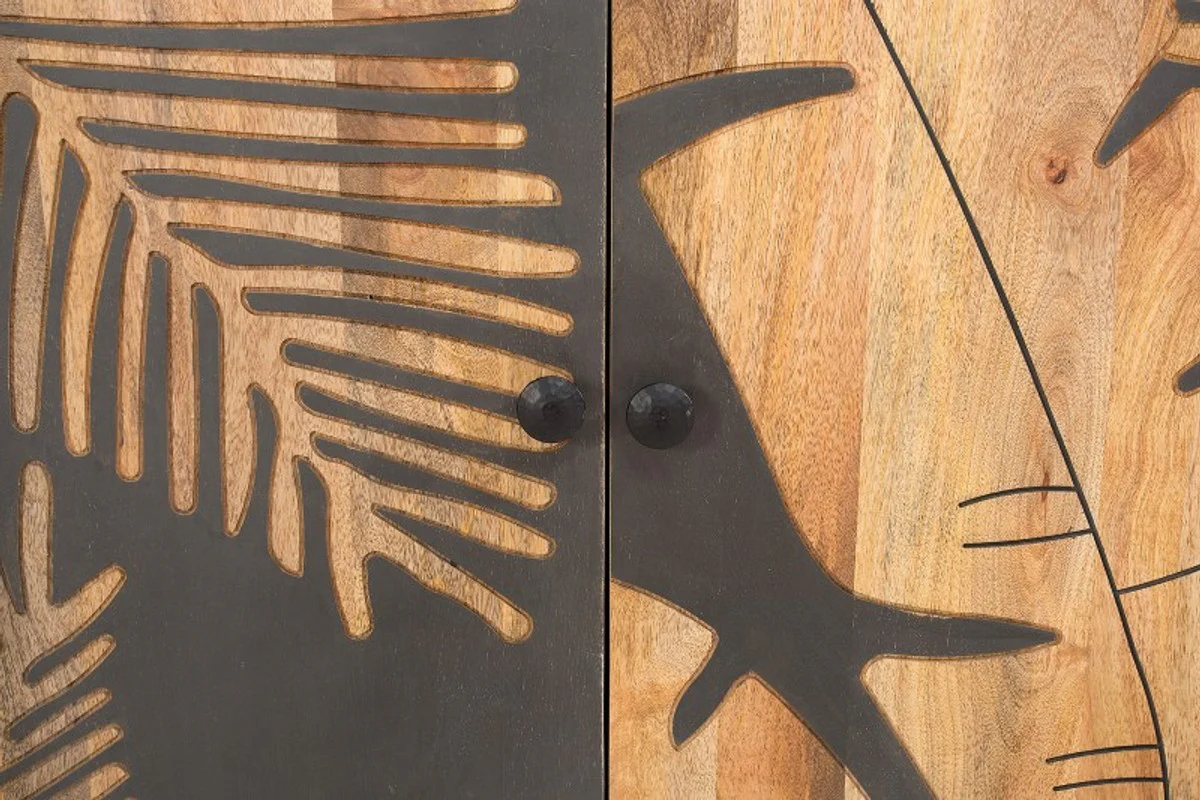 Color: antique black/green