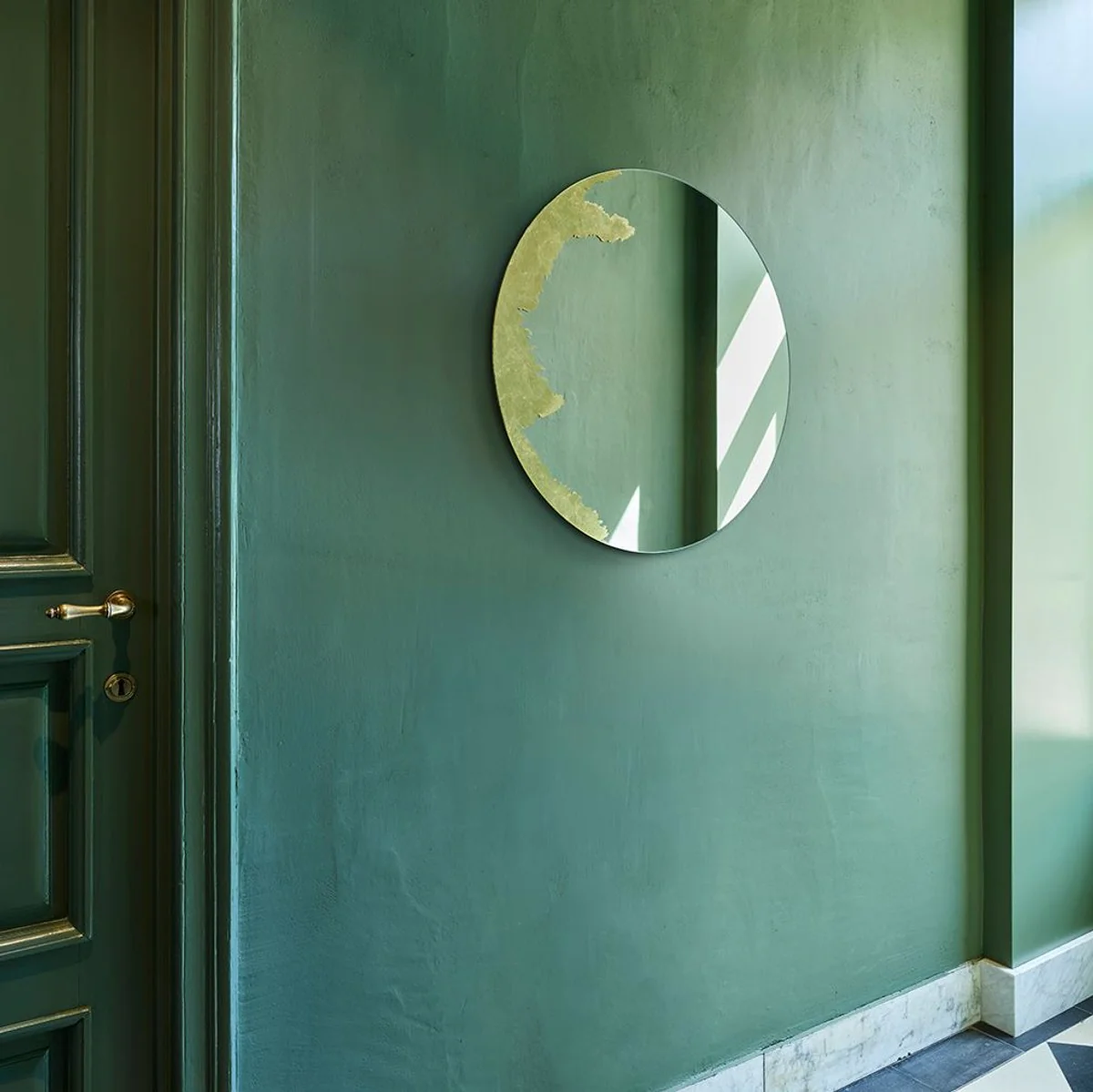 Luxury wall mirror gold Ø 70 cm - round living room mirror - bedroom mirror - cloakroom mirror - luxury furniture - luxury interior - luxury quality