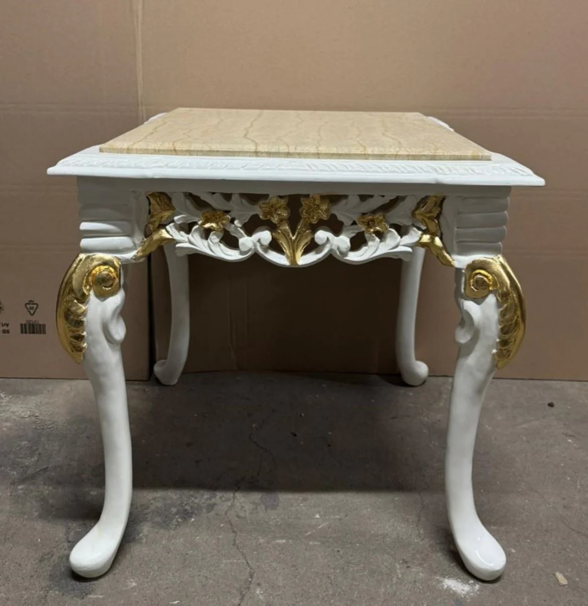 Barock Beistelltisch mit Marmorplatte Weiß / Gold / Beige 60 cm