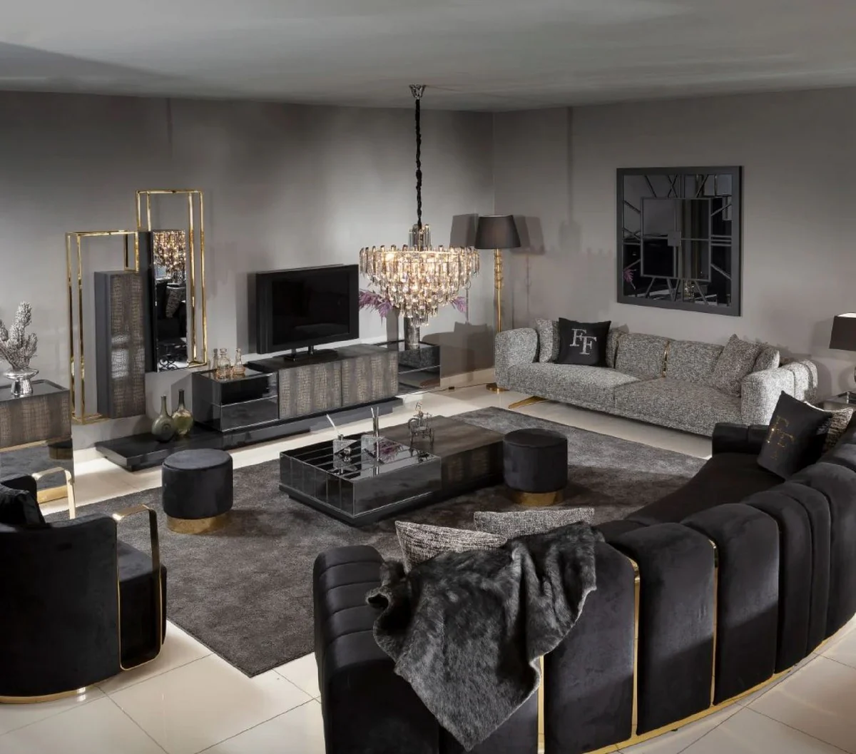 Luxury 5 seater sofa black / gold 420 x 100 x H. 80 cm - Curved living room sofa - Hotel sofa - Living room furniture - Hotel furniture - Luxury furniture - Luxury furnishings