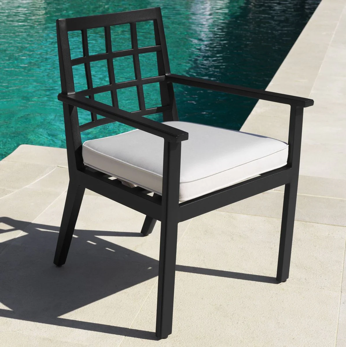 Luxury dining room chair with armrests black / white 64.5 x 65 x H. 88.5 cm - weatherproof aluminum chair with seat cushion - garden patio chair - luxury quality