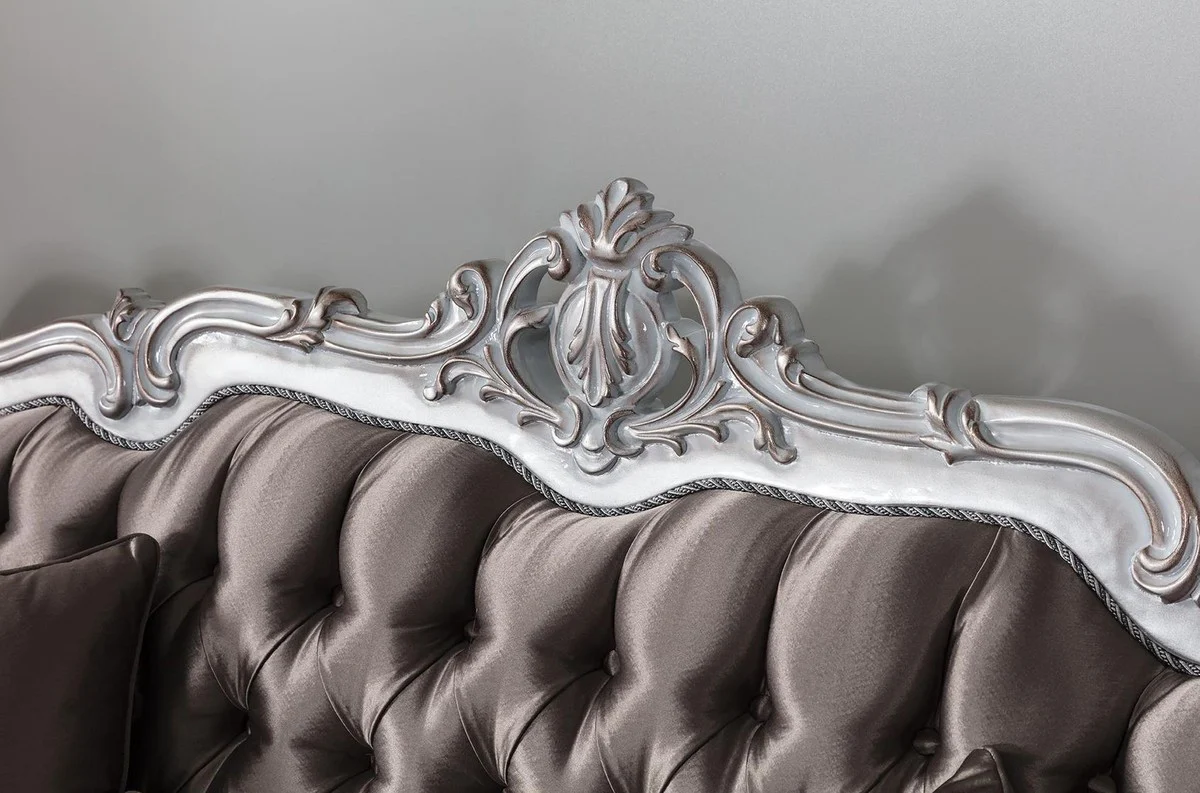 Luxury Baroque sofa bronze color / silver 262 x 90 x H. 113 cm - Magnificent living room sofa with decorative pillows - Baroque furniture