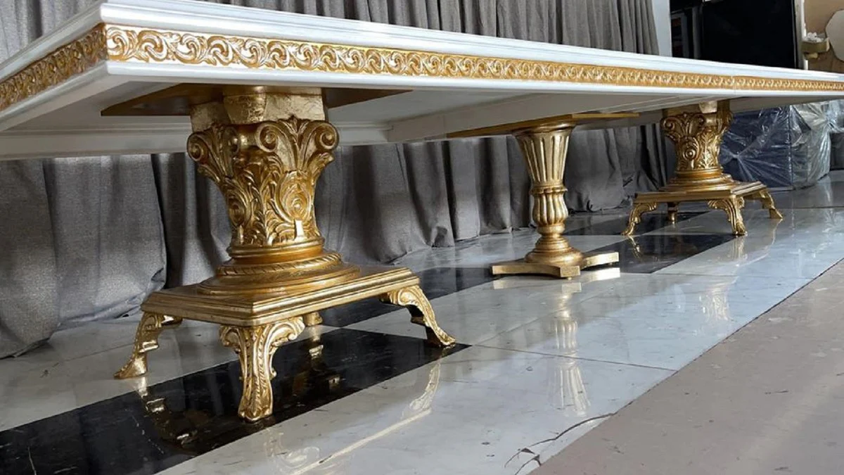 Luxury Baroque Dining Table Cream / White / Gold 500 cm - Huge Solid Wood Dining Room Table - Dining Room Furniture in Baroque Style - Baroque Furniture - Baroque Furnishings - Noble & Magnificent