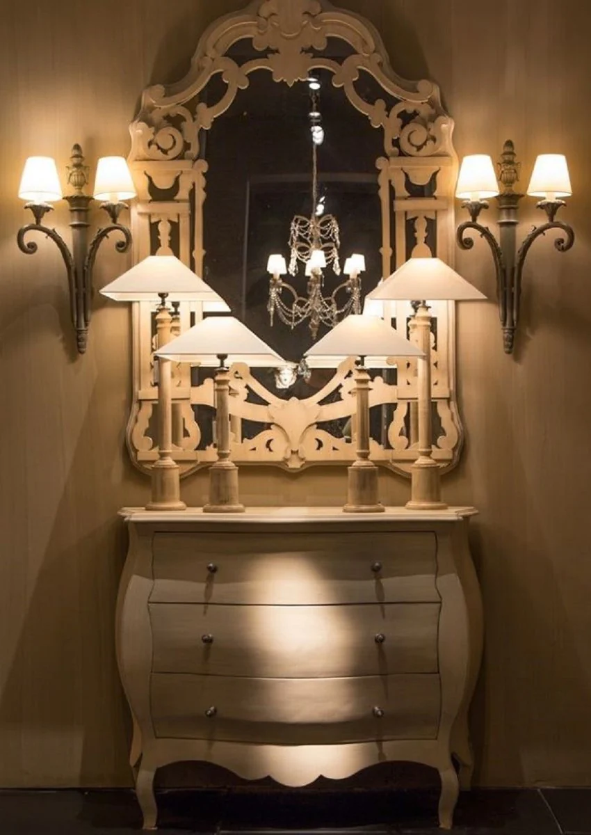 Filling: 100% polyether foam padding