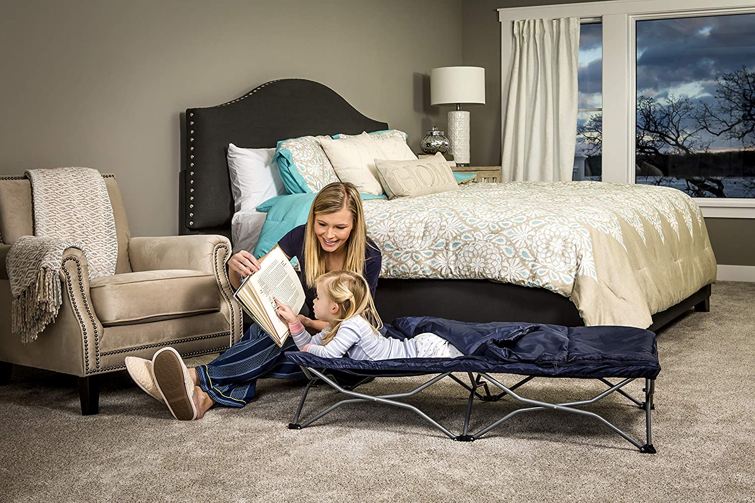 Regalo My Cot tragbares Kleinkinderbett, inklusive Spannbettlaken, Königsblau, 48 x 24 x 9 Zoll (1 Stück)