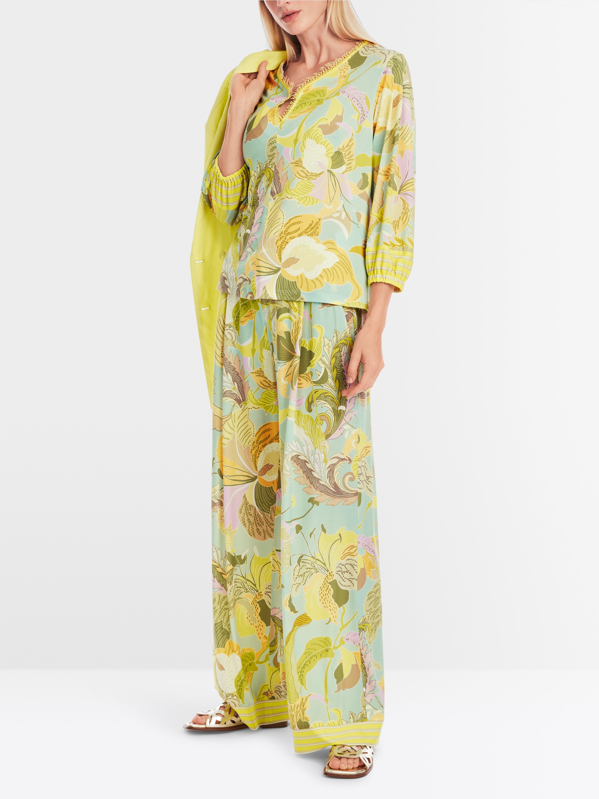 Marc-Cain Weite Bluse mit Blattmotiv