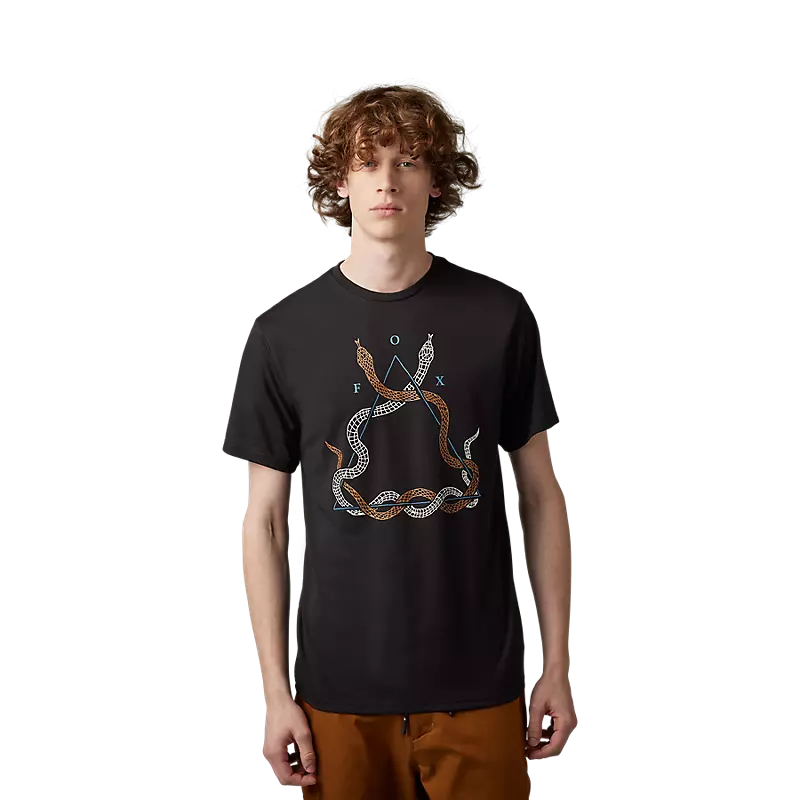 In Tech Tee geschnitzt