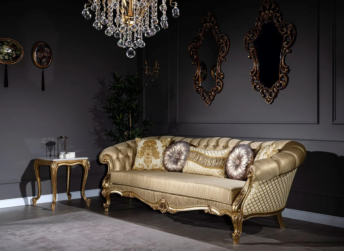 Luxury baroque sofa gold / white 268 x 110 x H. 87 cm - Magnificent living room sofa with decorative pillows - Living room furniture in the baroque style