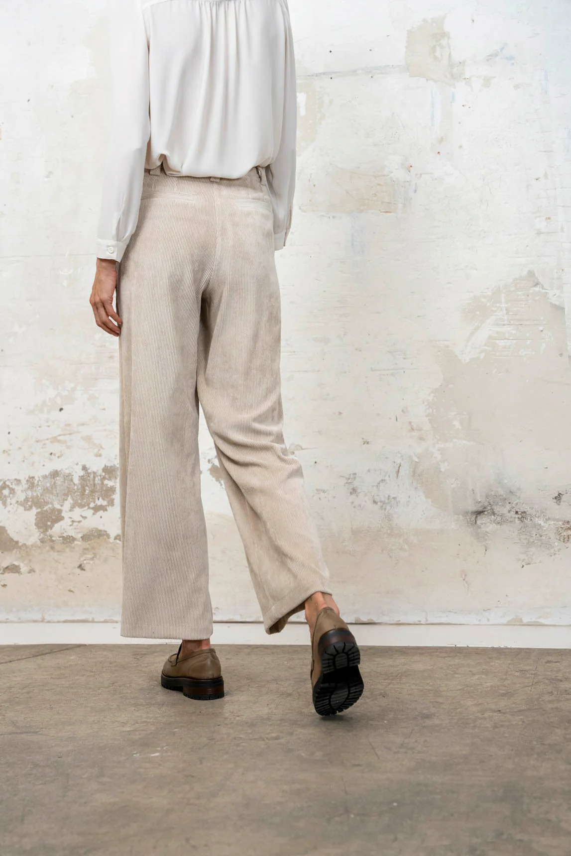 Rivera-Spain Aretha rohe Cordhose