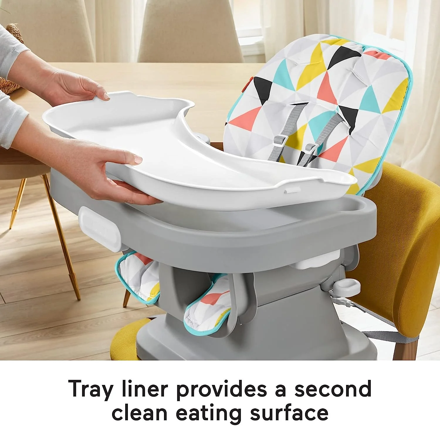 Einfacher, sauberer Hochstuhl für Babys und Kleinkinder, tragbarer Esszimmersitz mit herausnehmbarem Tabletteinsatz,
