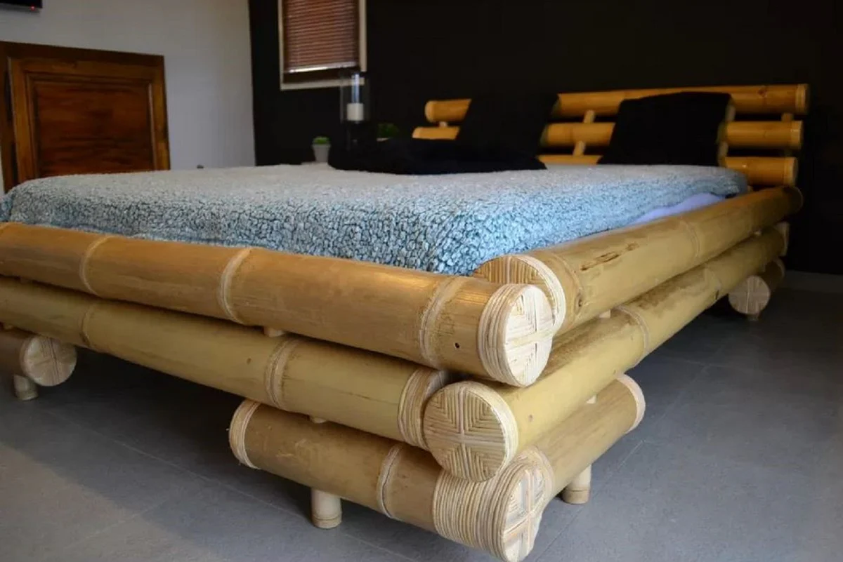 Luxury double bed natural colors 170 x 240 x H. 81 cm - Bamboo bed - Bedroom furniture - Bamboo furniture - Luxury furniture - Luxury furnishings