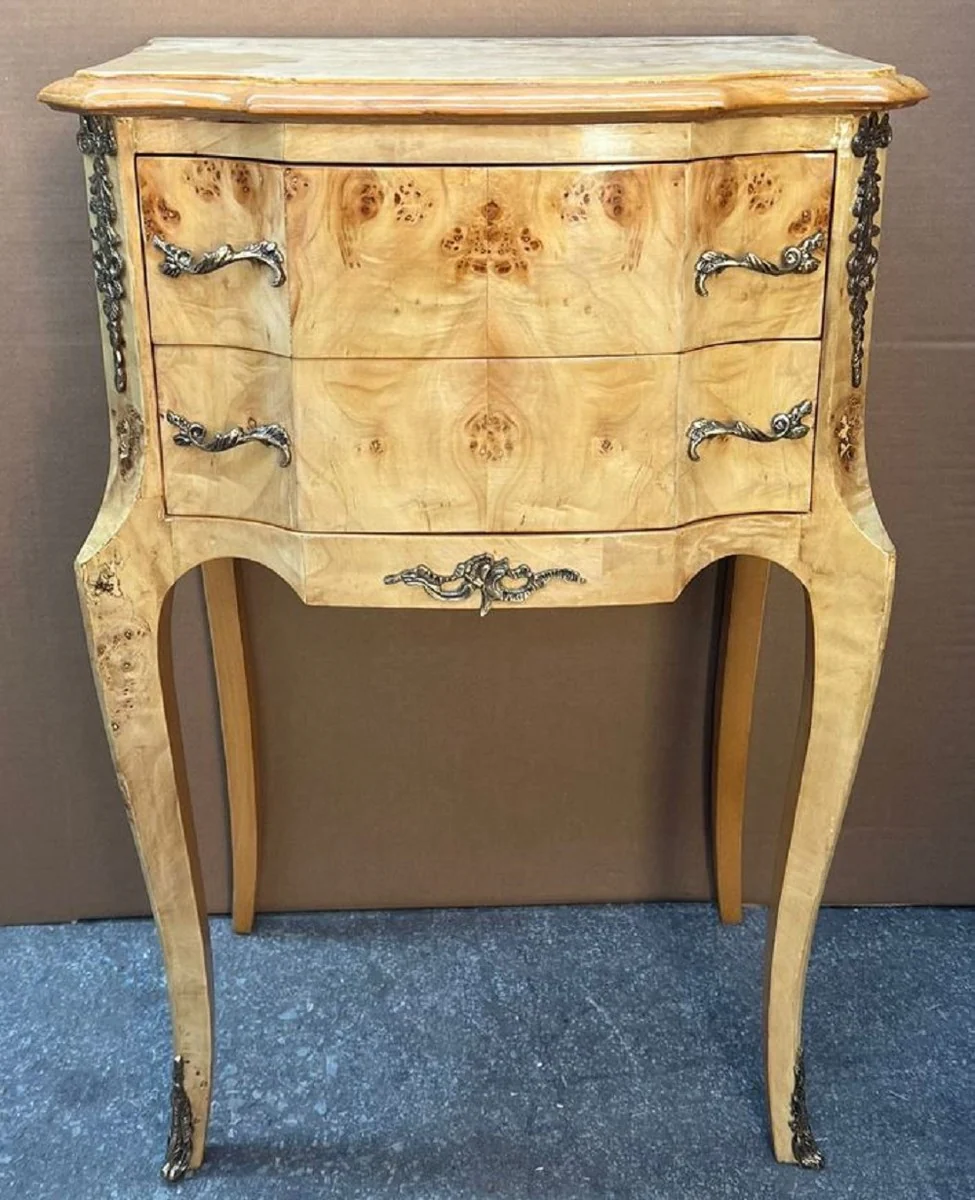 Baroque chest of drawers bird