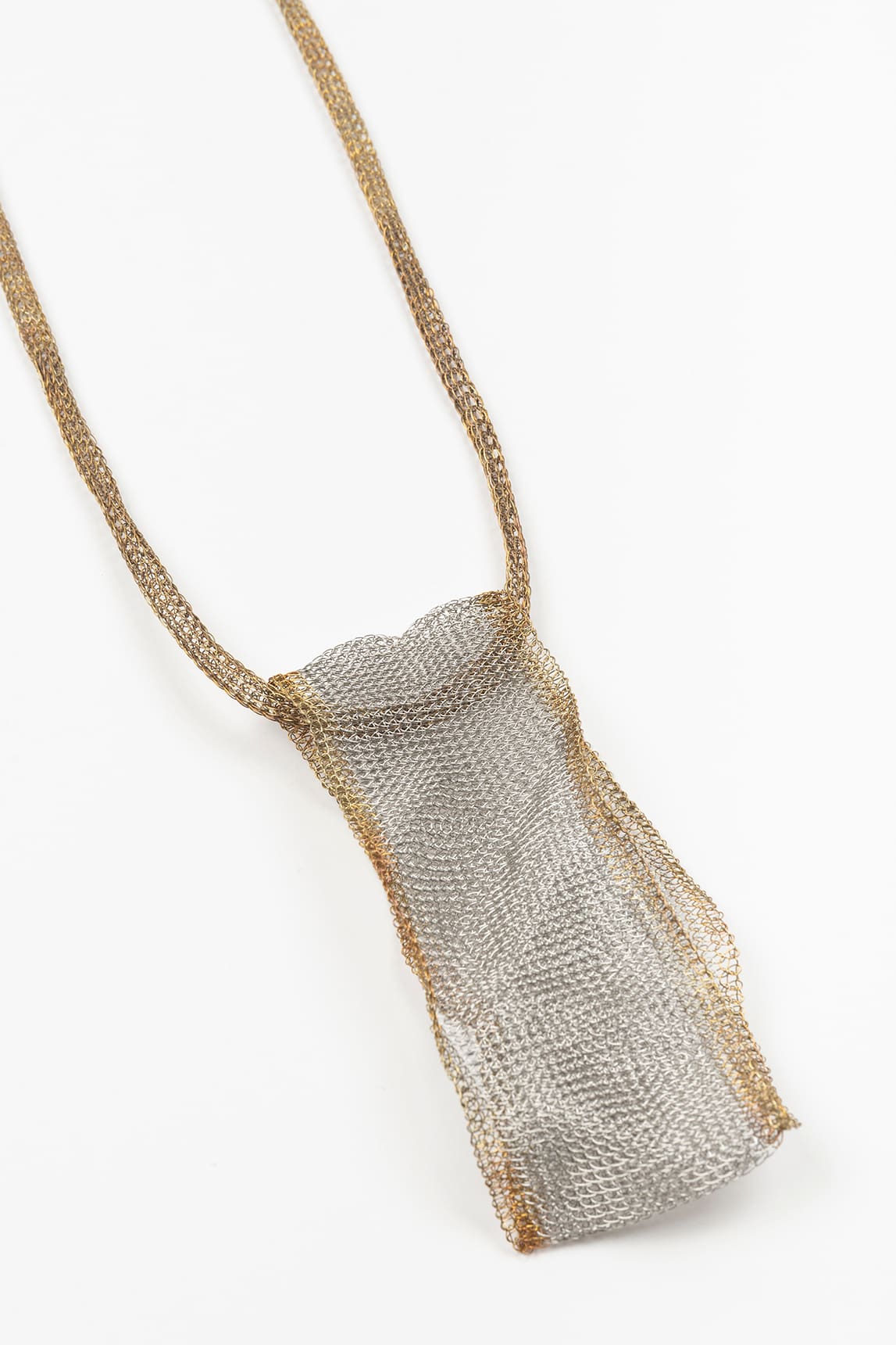 Rivera-Spain Aura Halskette Gold- und Silbermetallic-Geflecht