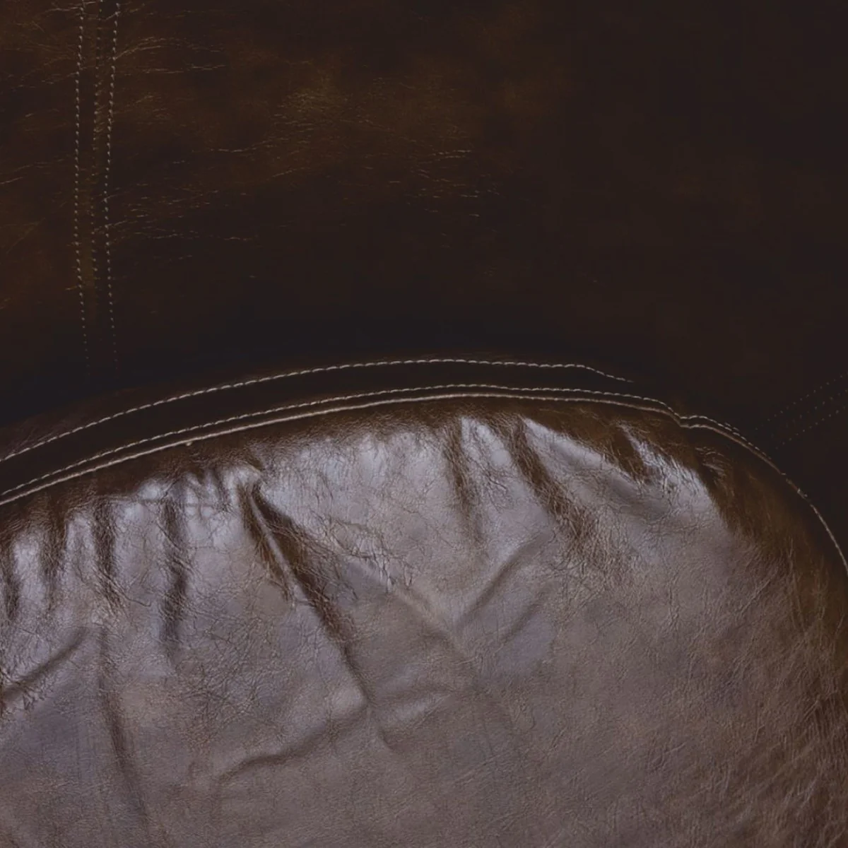 Due to these high requirements, seating furniture is primarily used as hotel, restaurant or cafe furnishings.