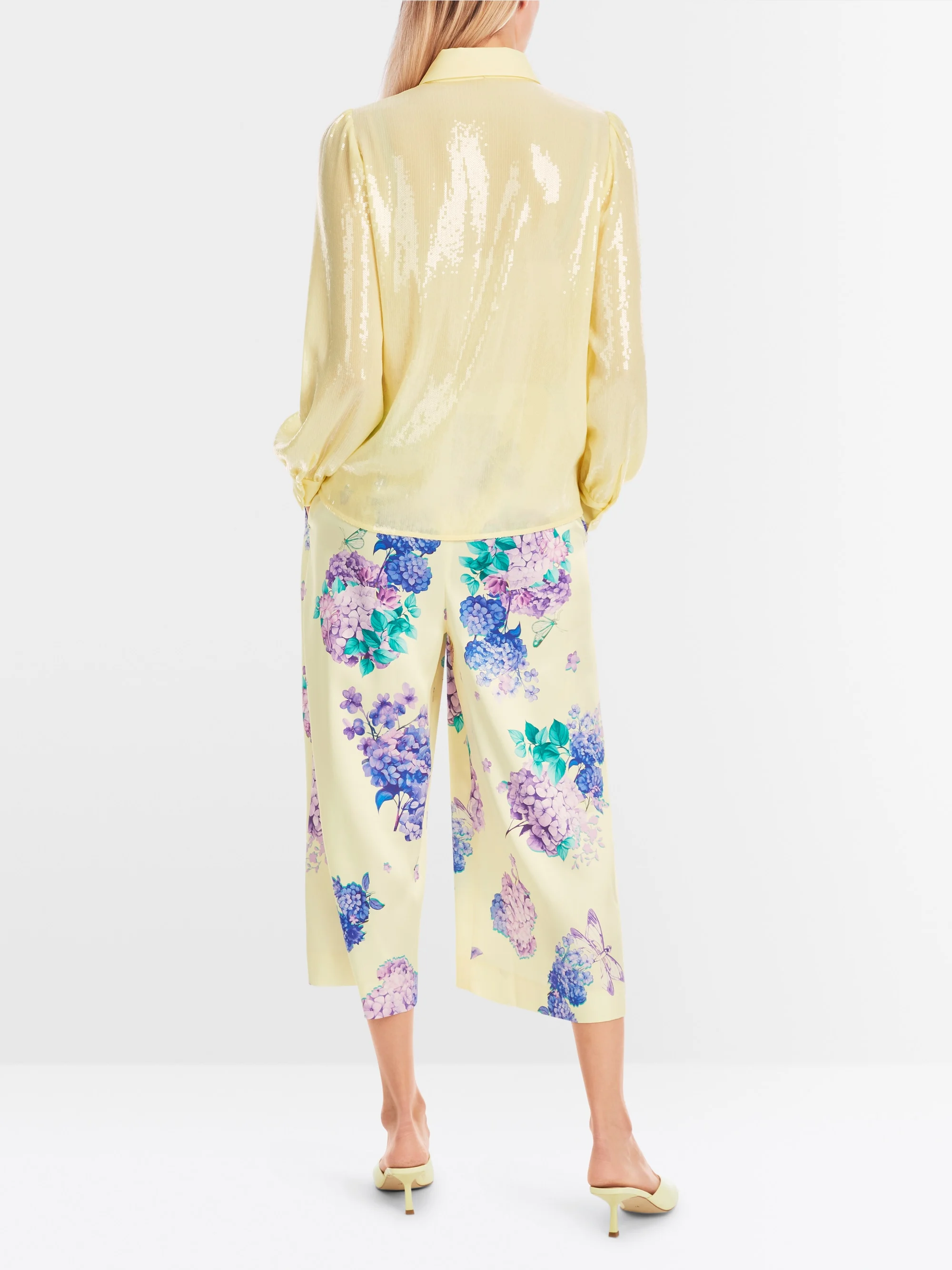 Marc-Cain Schlichte Pussybow-Bluse aus Paillettenstoff