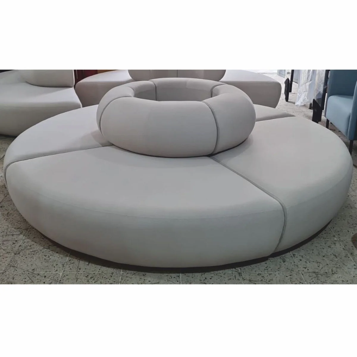 Luxus Sofa Grau Ø 240 x H. 72 cm - Rundes Modulares Samt Sofa
