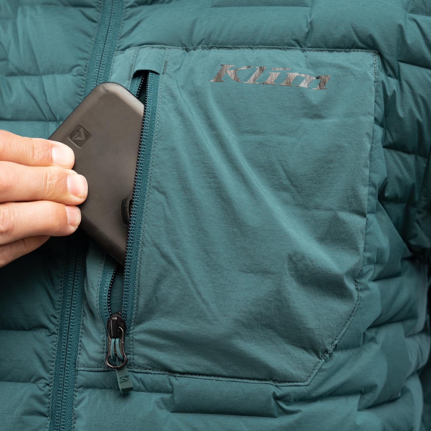 Boulder stretch down jacket with hood