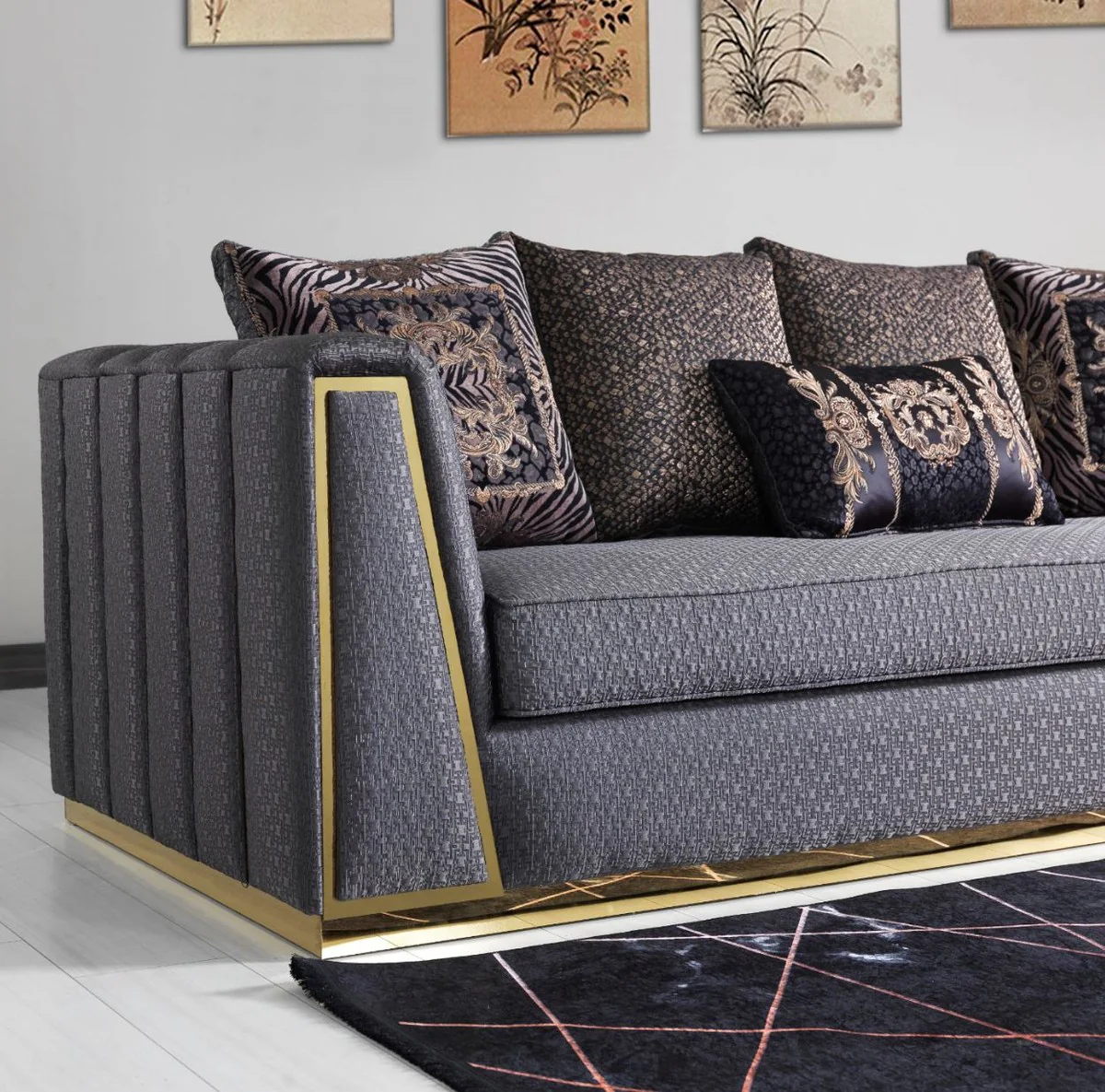 Luxury living room sofa with decorative pillows purple / gold 240 x 92 x H. 78 cm - Luxury living room furniture