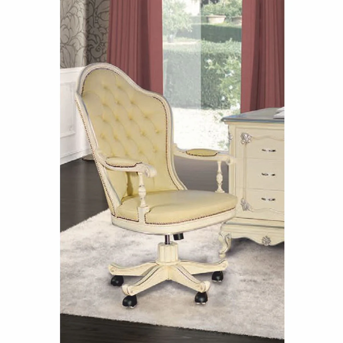 Luxus Barock Chesterfield Leder Schreibtischstuhl Creme / Silber - Made in Italy